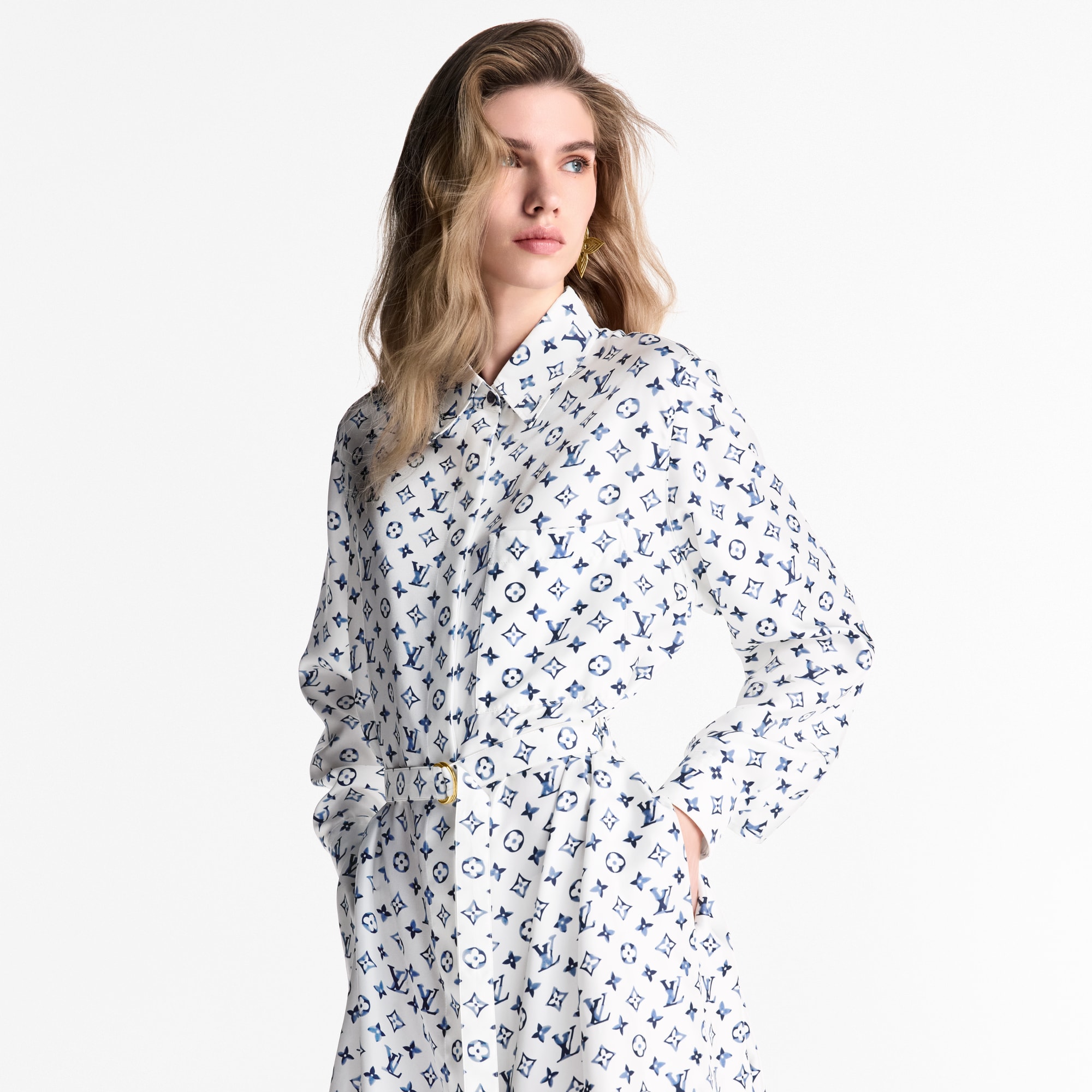 Abito-camicia con motivo Monogram Aquarelle  Donna Abbigliamento Abiti | LOUIS VUITTON (Zoom prodotto)