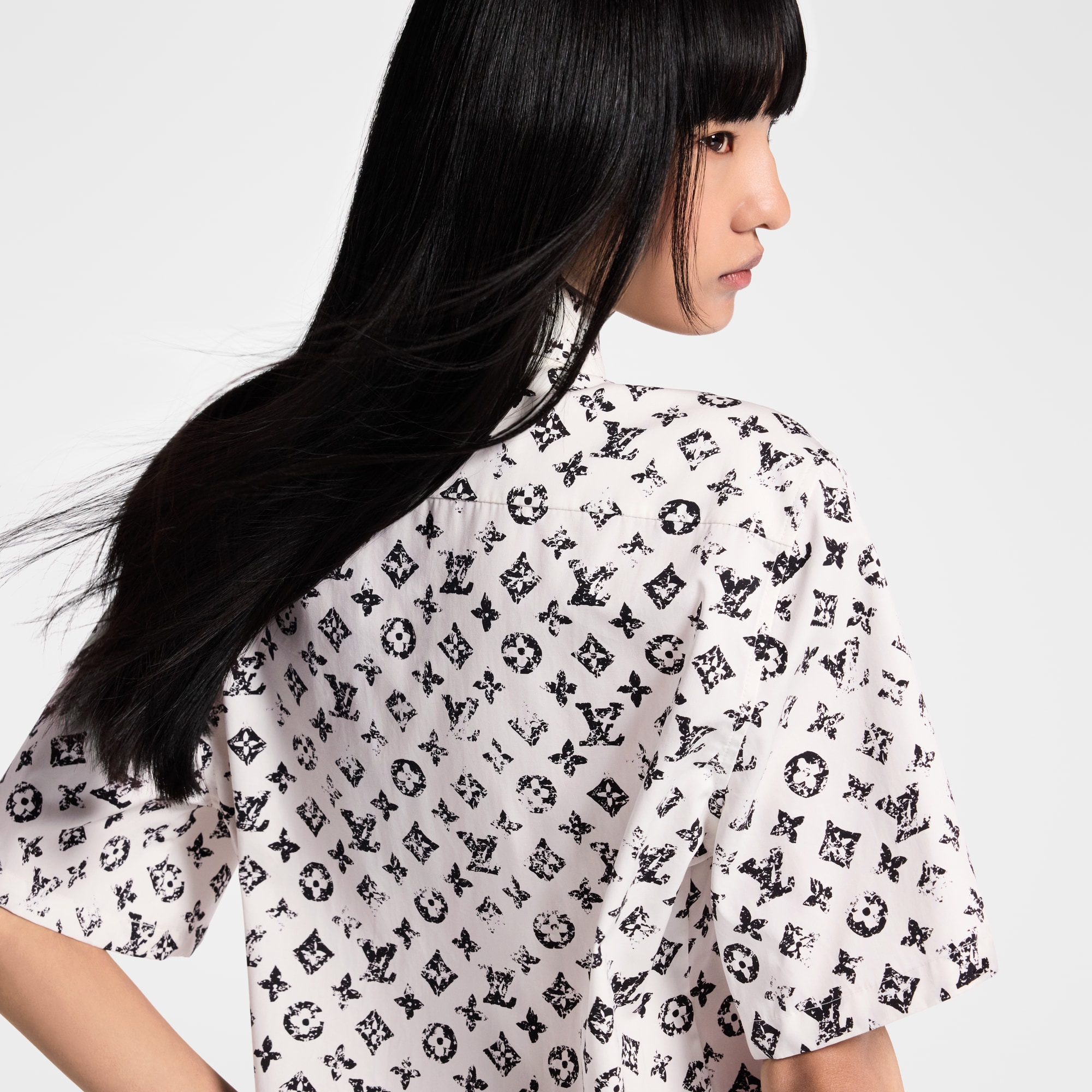 Abito-camicia con motivo Monogram in stile grafico  Donna Abbigliamento Abiti | LOUIS VUITTON (Zoom prodotto)