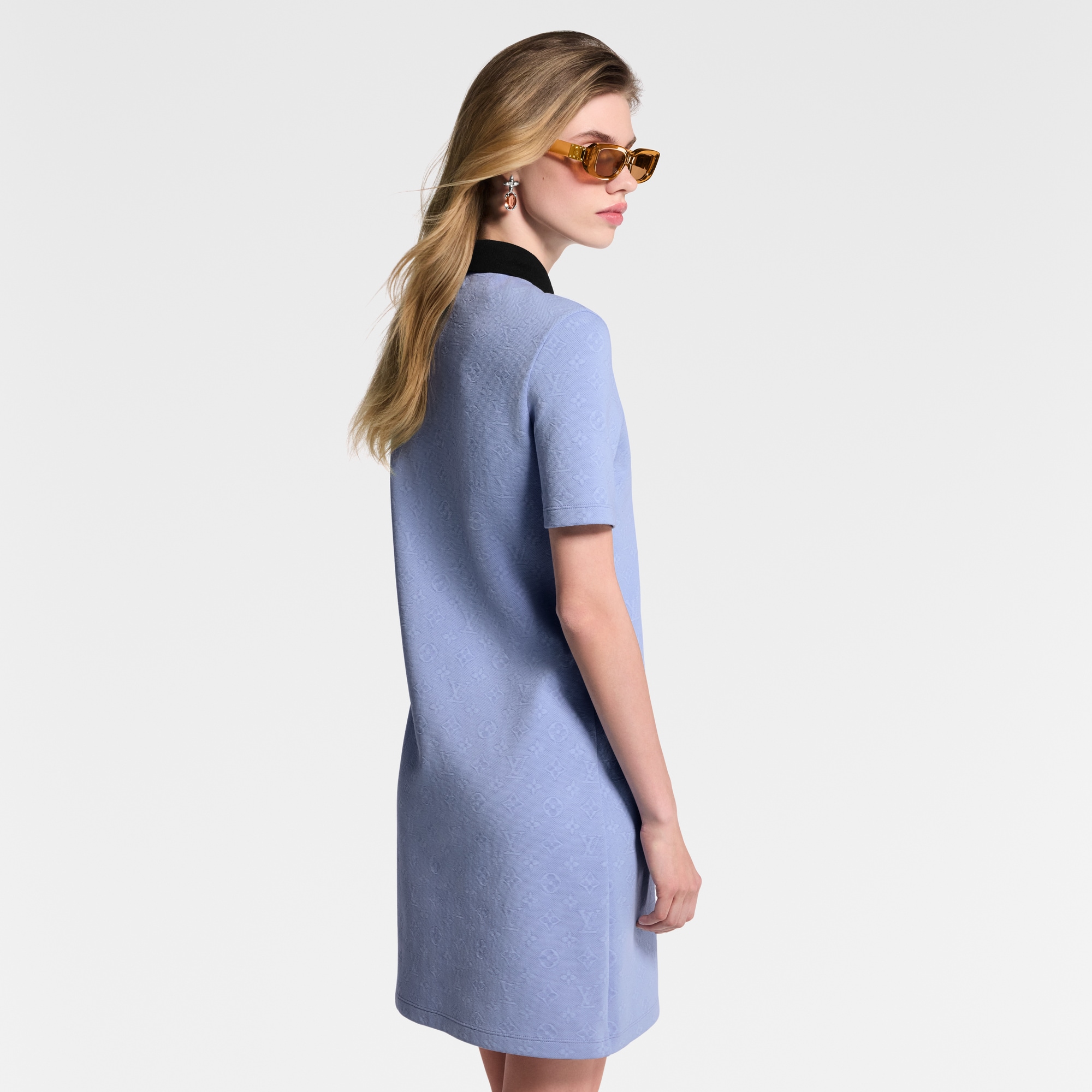 Abito polo in piqué con motivo Monogram  Donna Abbigliamento Abiti | LOUIS VUITTON (Zoom prodotto)