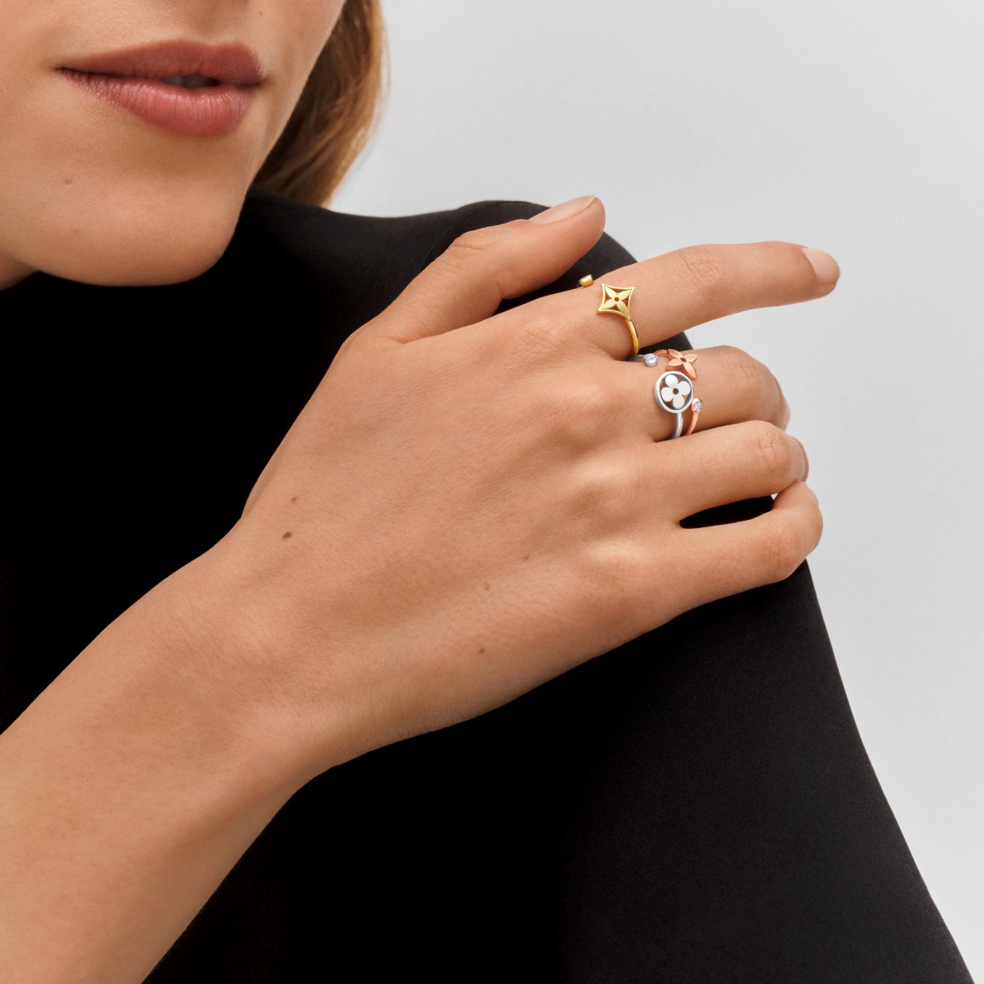 Anello Blossom, 3 sfumature di oro e diamanti  Gioielli Categorie Tutta la Gioielleria | LOUIS VUITTON (Zoom prodotto)