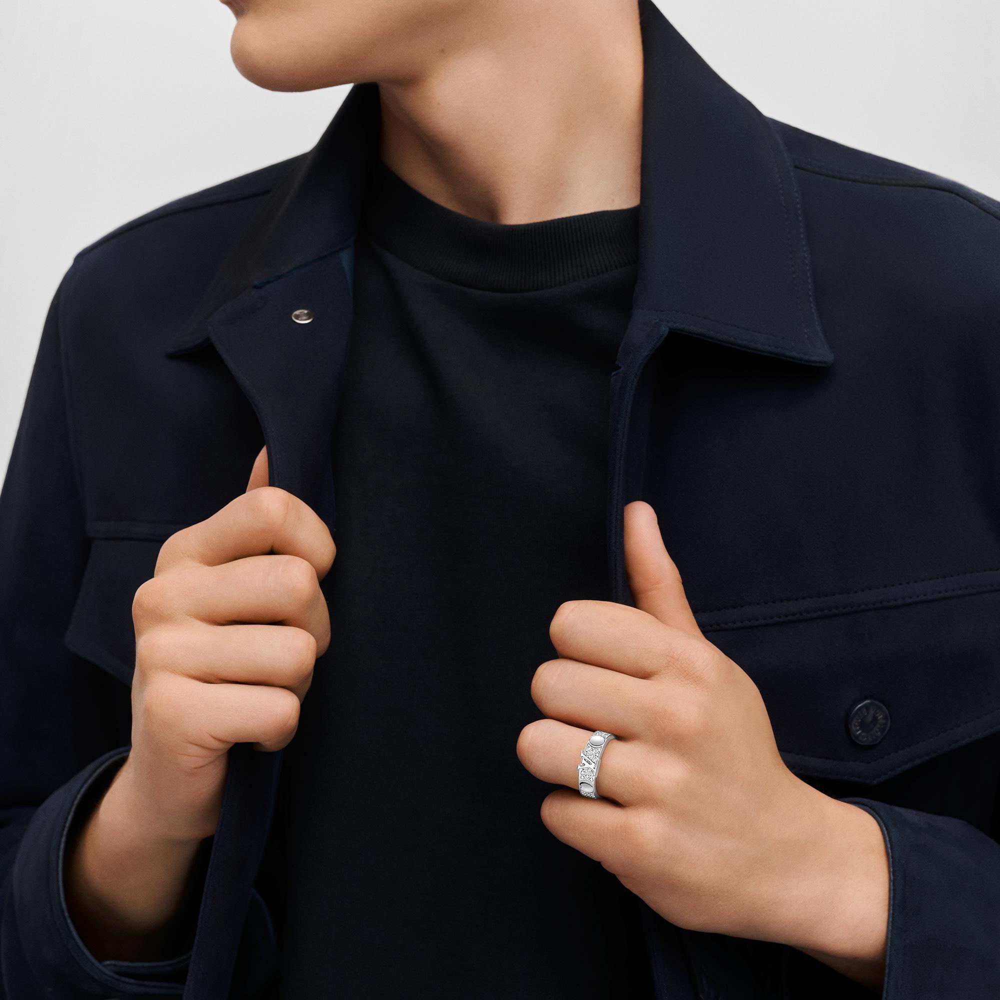 Anello Empreinte medio, oro bianco e diamanti  Gioielli Categorie Anelli | LOUIS VUITTON (Zoom prodotto)