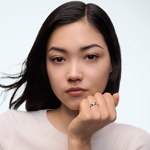 Anello medio Le Damier de Louis Vuitton, oro rosa e diamanti Gioielli Categorie Anelli | LOUIS VUITTON (Zoom prodotto)