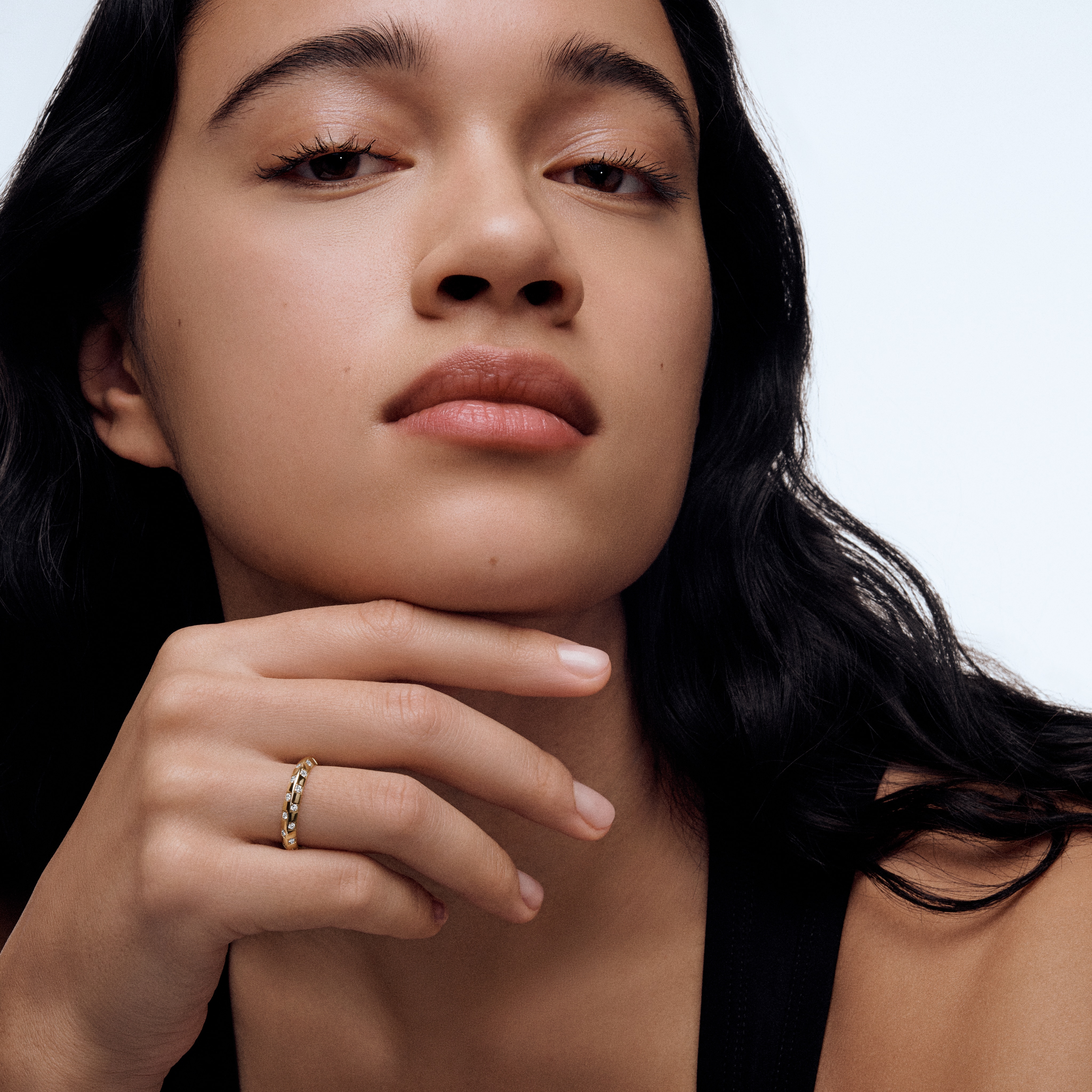 Anello piccolo Le Damier de Louis Vuitton, oro giallo e diamanti  Gioielli Categorie Anelli | LOUIS VUITTON (Zoom prodotto)