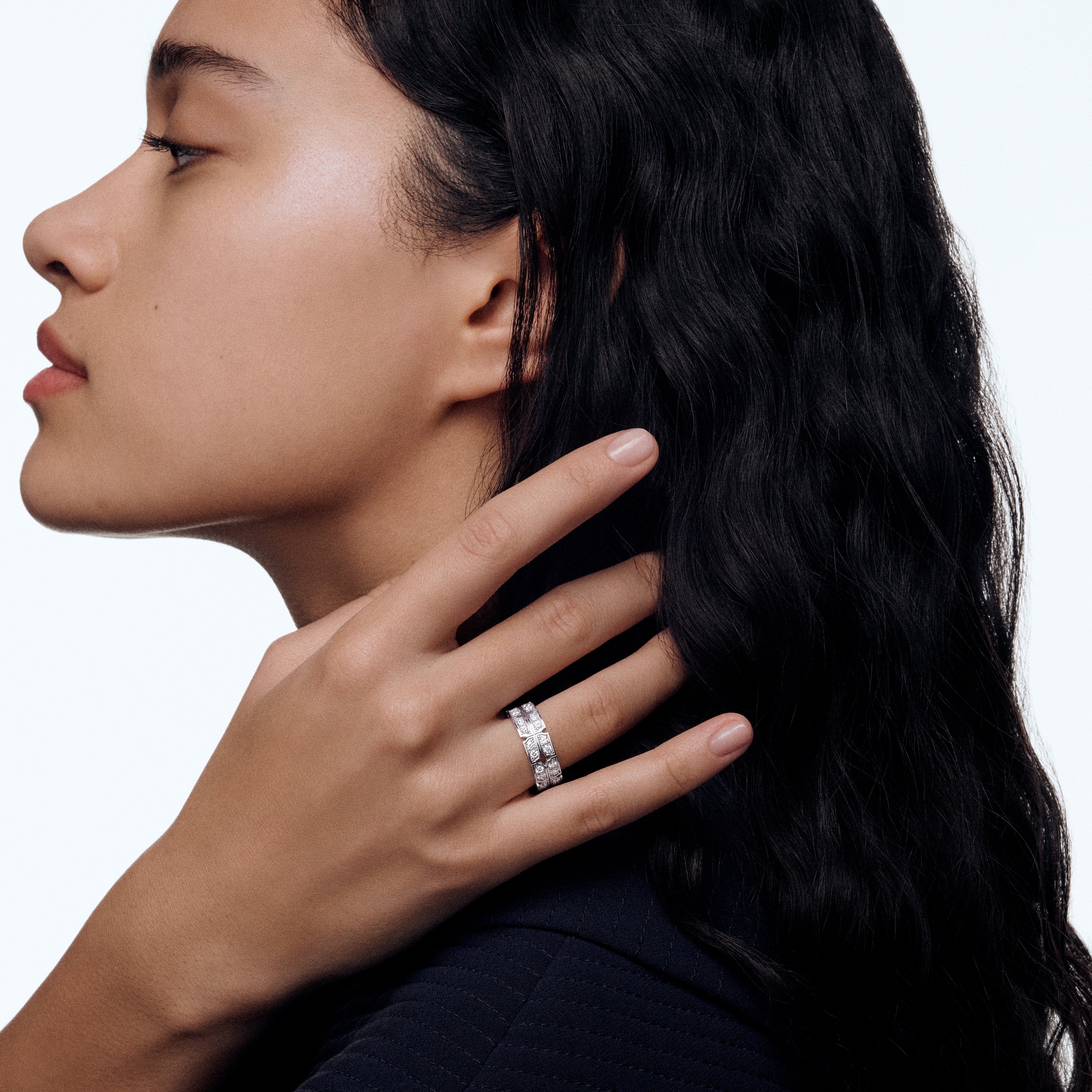 Anello Tumbler, oro bianco e diamanti  Gioielli Categorie Anelli | LOUIS VUITTON (Zoom prodotto)