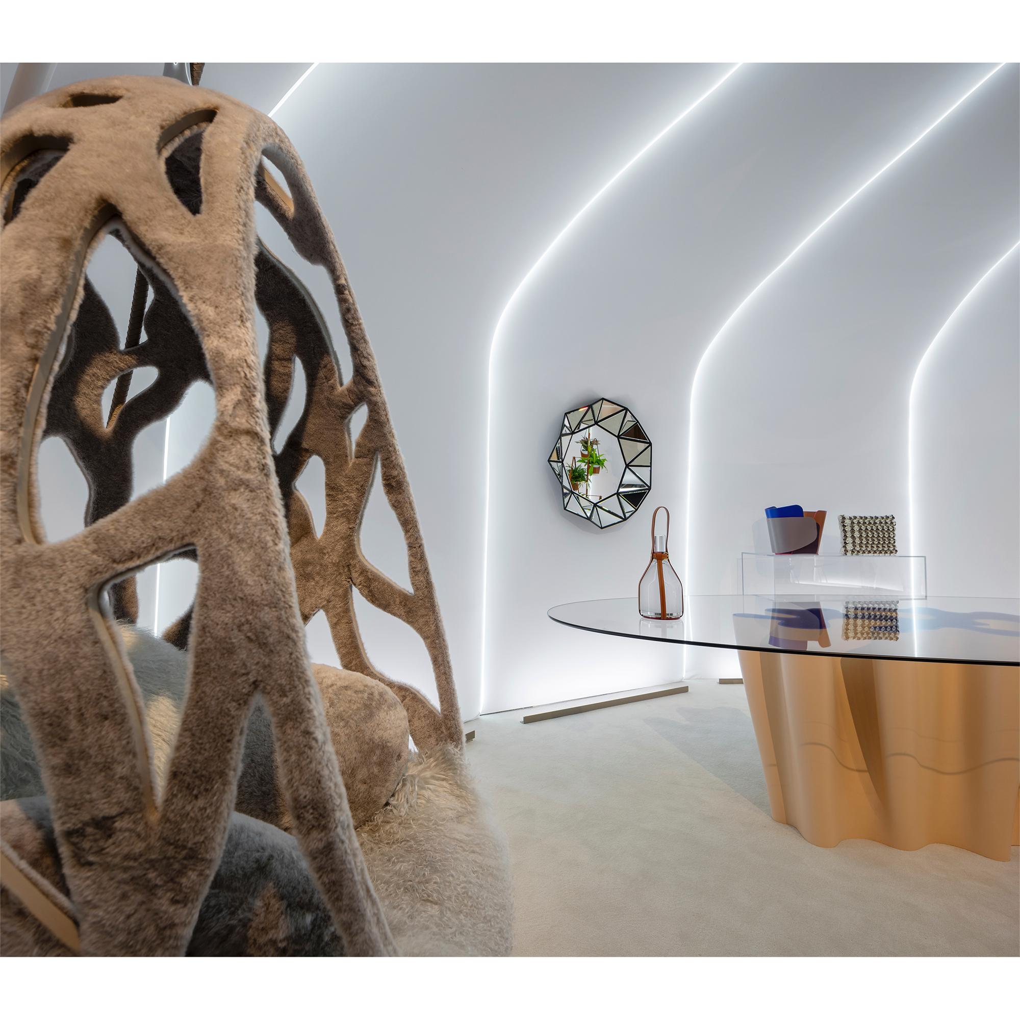 Anemona Table GM di Atelier Biagetti  Bauli, Viaggio e Casa Casa e Art de la Table Mobili | LOUIS VUITTON (Zoom prodotto)