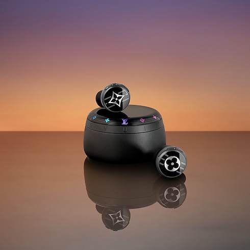 Auricolari Louis Vuitton Horizon Light Up - Nero Bauli, Viaggio e Casa Oggetti e Accessori High-tech Audio, Connected Watches e Accessori | LOUIS VUITTON (Zoom prodotto)