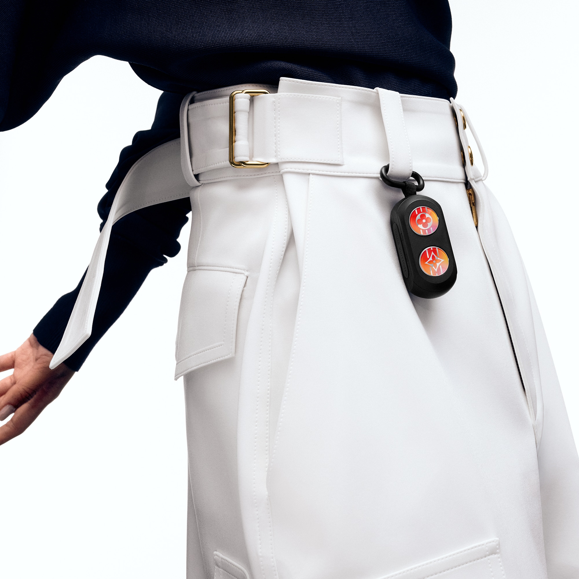 Auricolari Louis Vuitton Horizon Light Up - Rosso-Arancione Sfumato  Bauli, Viaggio e Casa Oggetti e Accessori High-tech Audio, Connected Watches e Accessori | LOUIS VUITTON (Zoom prodotto)