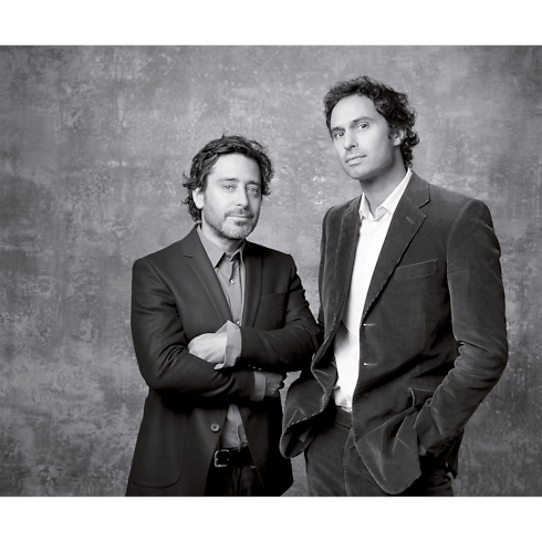 Bell Lamp di Edward Barber & Jay Osgerby Pelle & altri materiali Novità Holiday Selezionati per Lei | LOUIS VUITTON (Zoom prodotto)