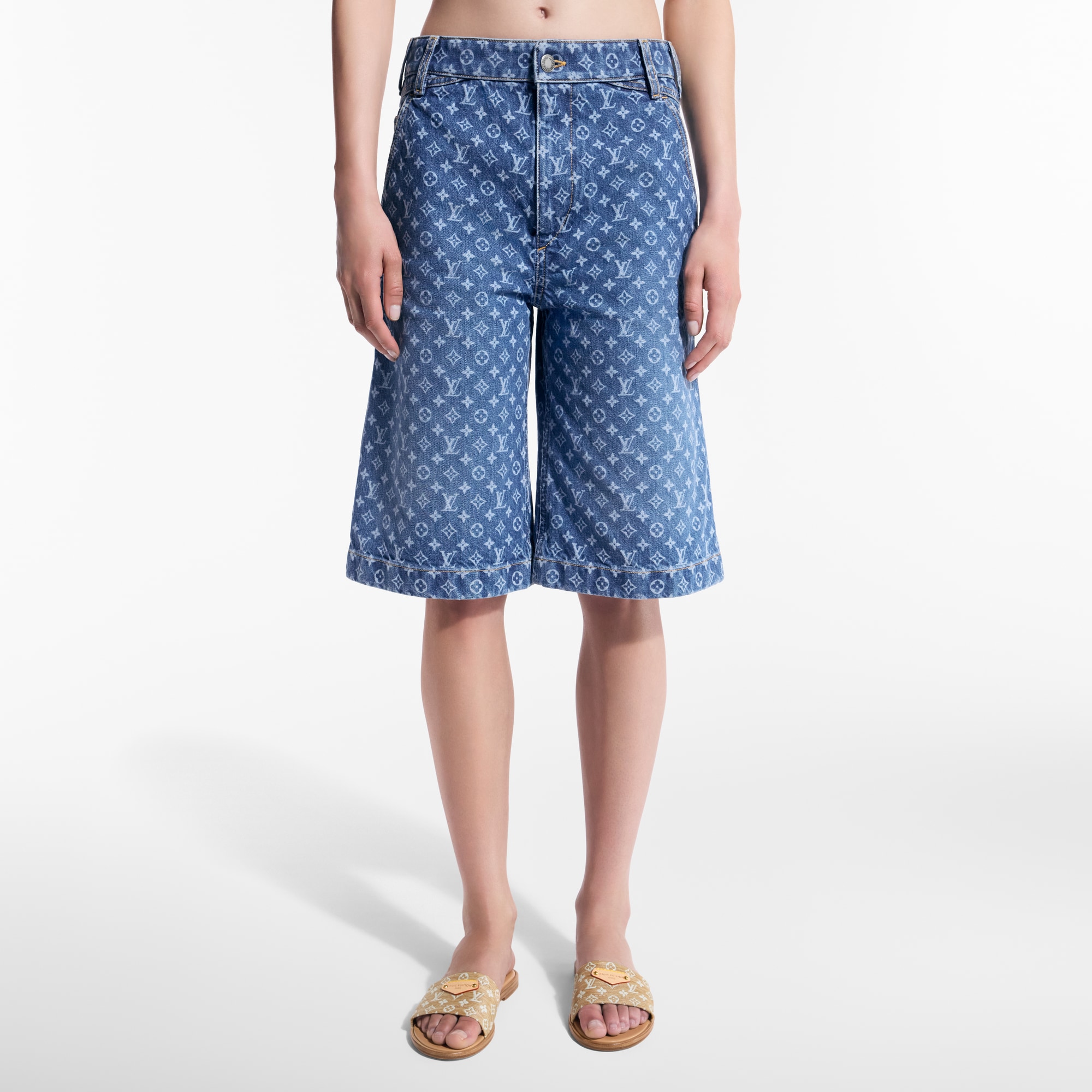 Bermuda in denim con motivo Monogram  Donna Abbigliamento Gonne e Shorts | LOUIS VUITTON (Zoom prodotto)