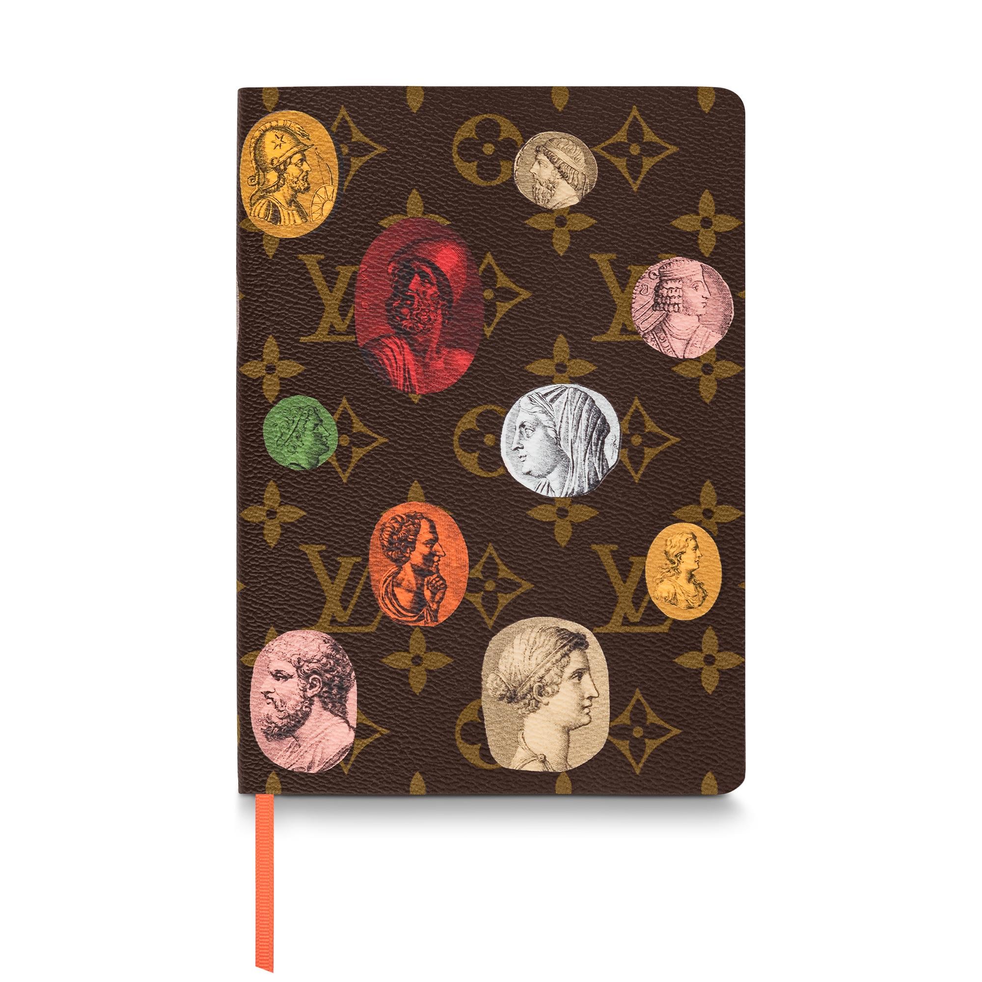 Louis Vuitton Donna autunno inverno 2021 | collezione | look | video | foto  