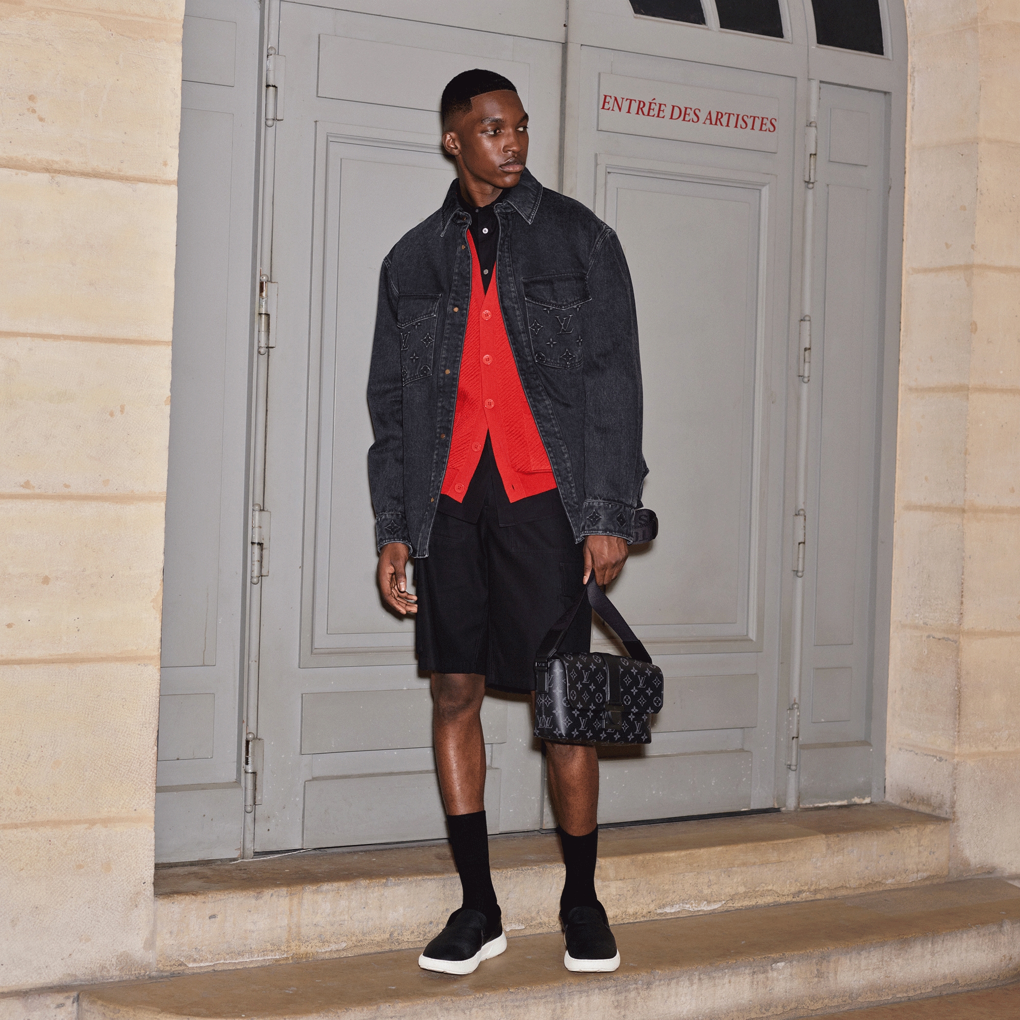 Borsa Messenger S-Cape Monogram Eclipse Uomo Borse da Uomo All Collections | LOUIS VUITTON (Zoom prodotto)