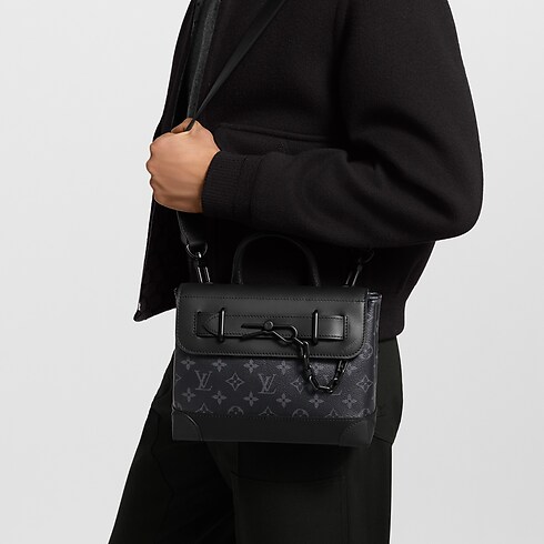 Borsa Steamer PM Monogram Eclipse Uomo Borse da Uomo Tutte le collezioni | LOUIS VUITTON (Zoom prodotto)