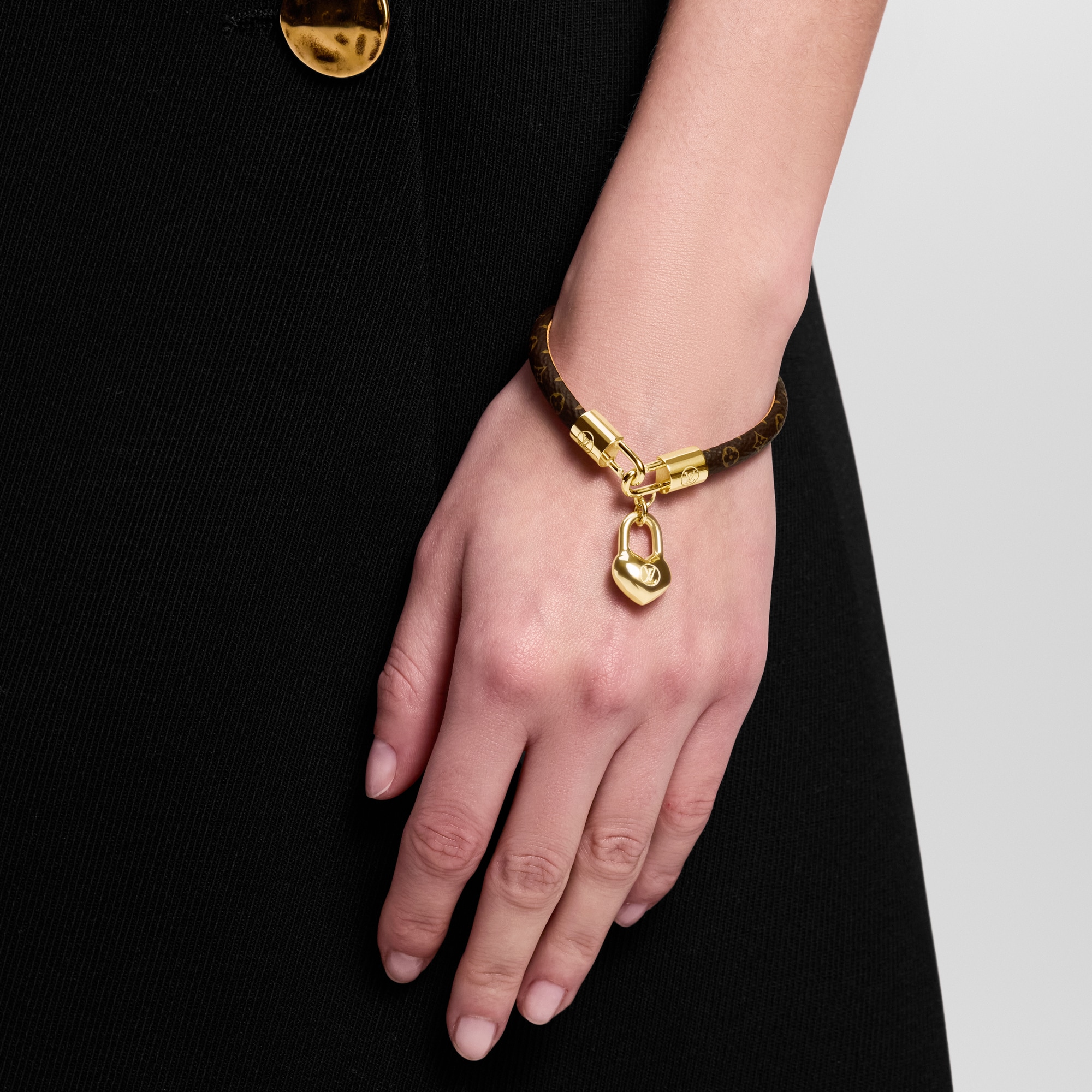 Bracciale Crazy In Lock Charm Altra pelle Donna Fashion Bijoux Tutta la collezione | LOUIS VUITTON (Zoom prodotto)