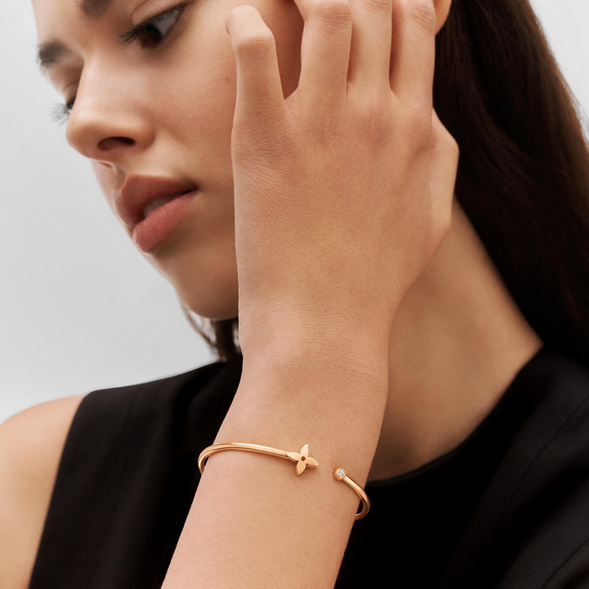 Bracciale Idylle Blossom Twist, oro rosa  Gioielli Categorie Tutta la Gioielleria | LOUIS VUITTON (Zoom prodotto)