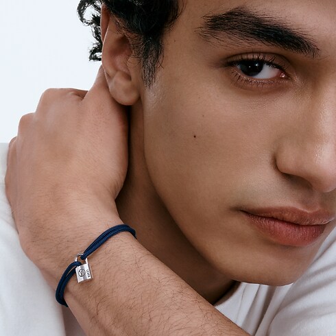 Bracciale Silver Lockit, argento sterling, smalto color Nero e cordino in poliestere color Blu Gioielli Categorie Bracciali | LOUIS VUITTON (Zoom prodotto)