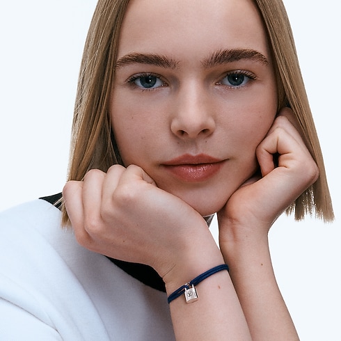 Bracciale Silver Lockit, argento sterling, smalto color Nero e cordino in poliestere color Blu Gioielli Categorie Bracciali | LOUIS VUITTON (Zoom prodotto)