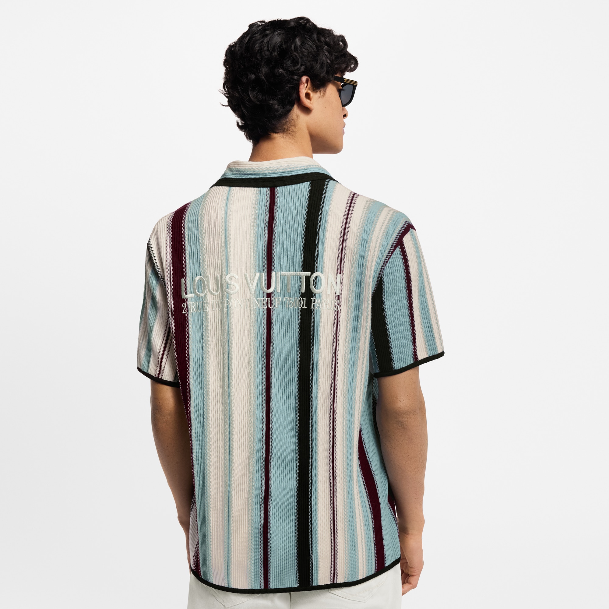 Camicia a maniche corte con motivo a righe all
