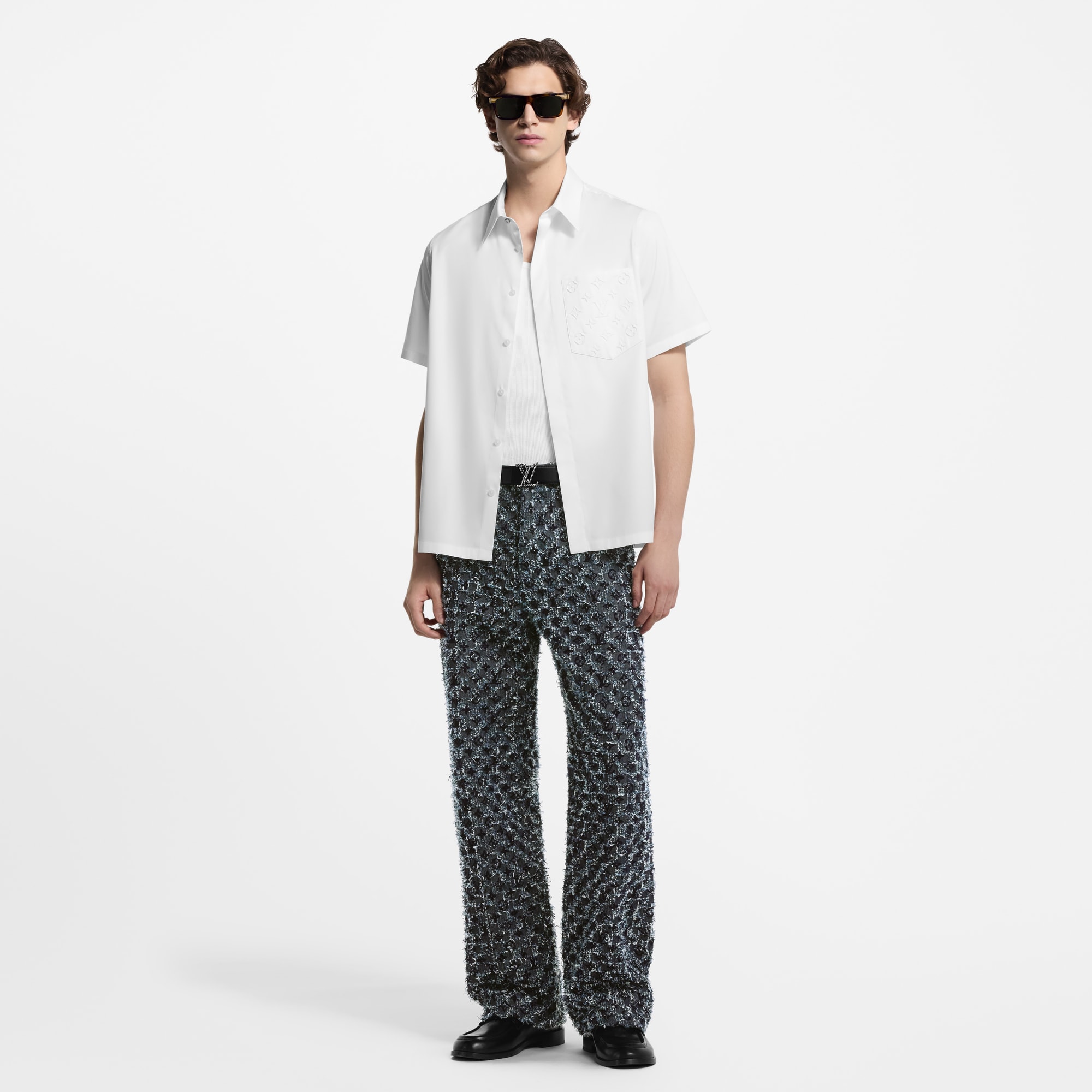 Camicia a maniche corte con tasca con motivo Monogram  Uomo Abbigliamento Camicie | LOUIS VUITTON (Zoom prodotto)