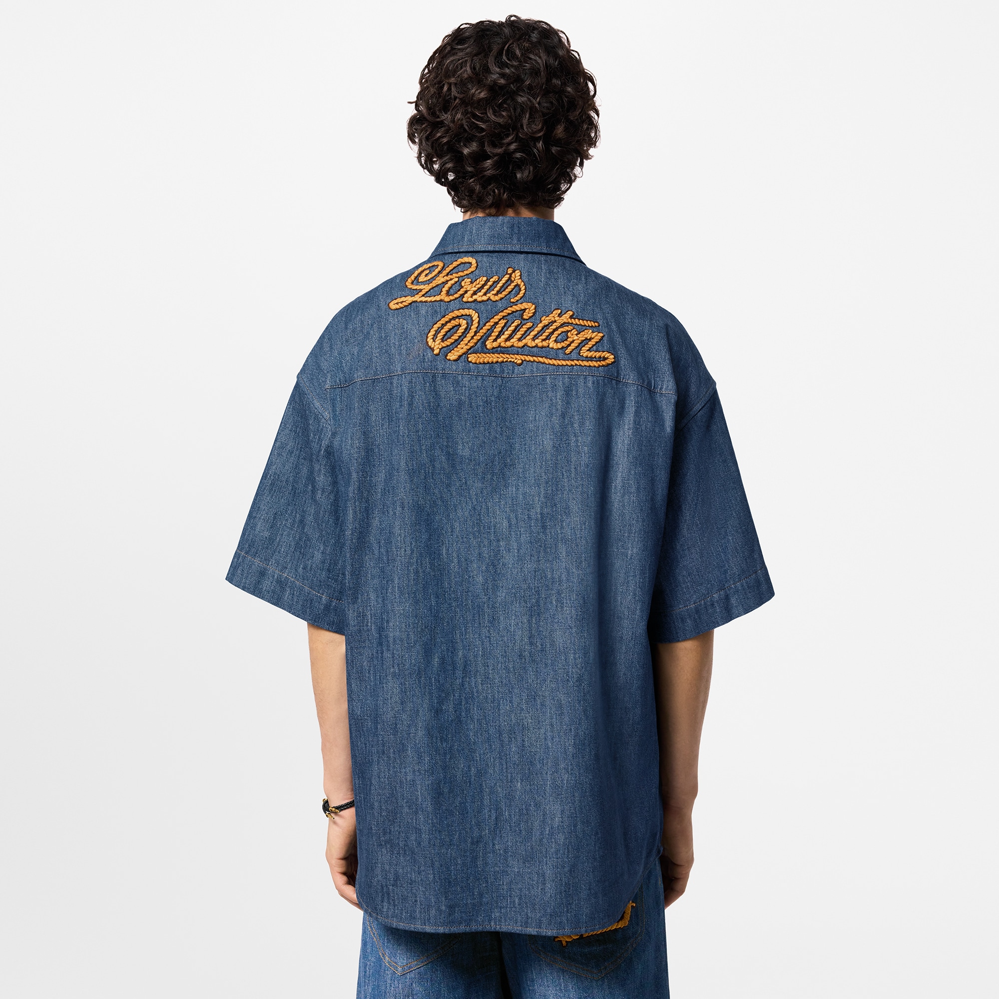Camicia a maniche corte in chambray di cotone  Uomo Abbigliamento Camicie | LOUIS VUITTON (Zoom prodotto)