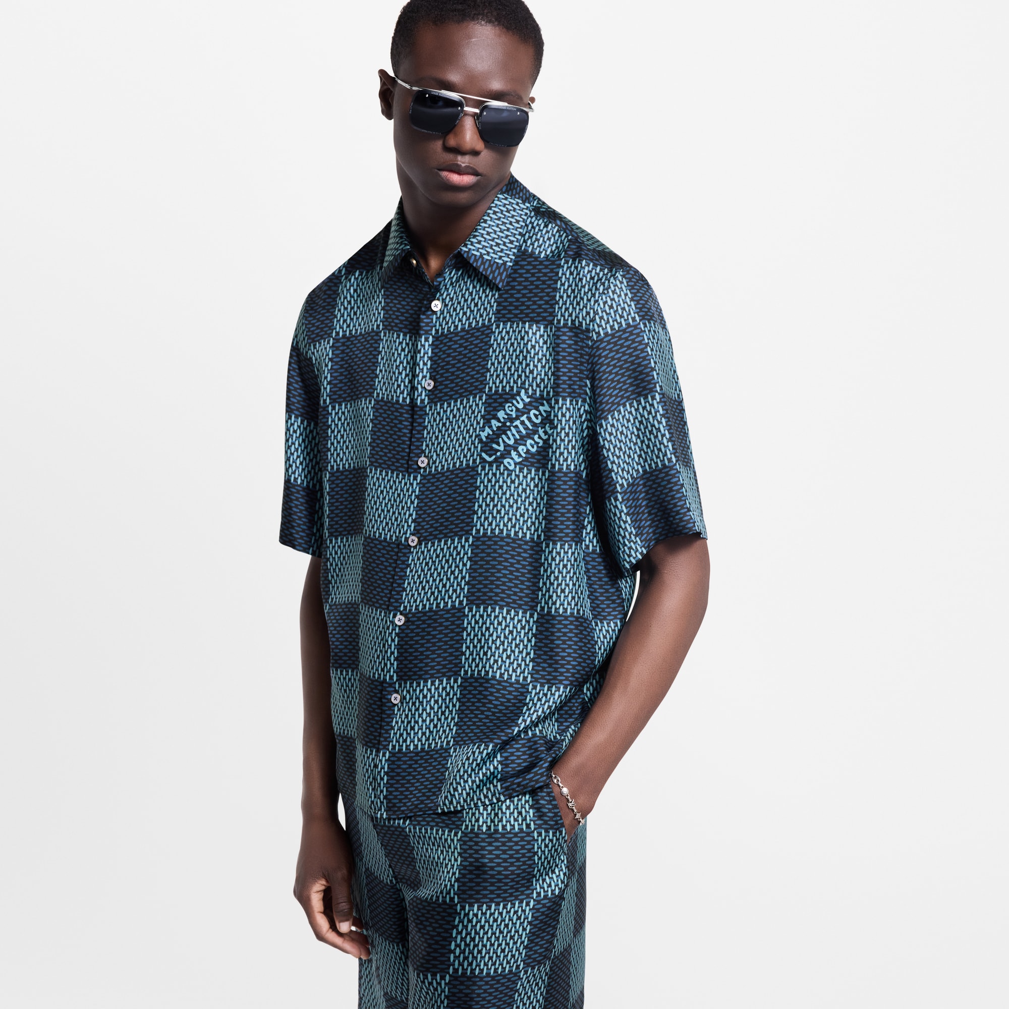 Camicia a maniche corte in seta con motivo Damier  Uomo Abbigliamento Camicie | LOUIS VUITTON (Zoom prodotto)