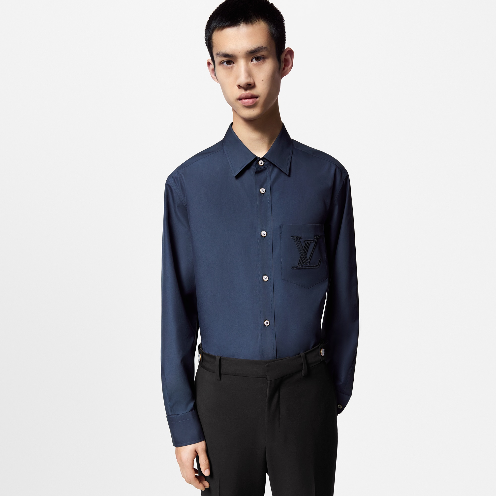 Camicia a maniche lunghe in cotone con ricami  Uomo Abbigliamento Camicie | LOUIS VUITTON (Zoom prodotto)