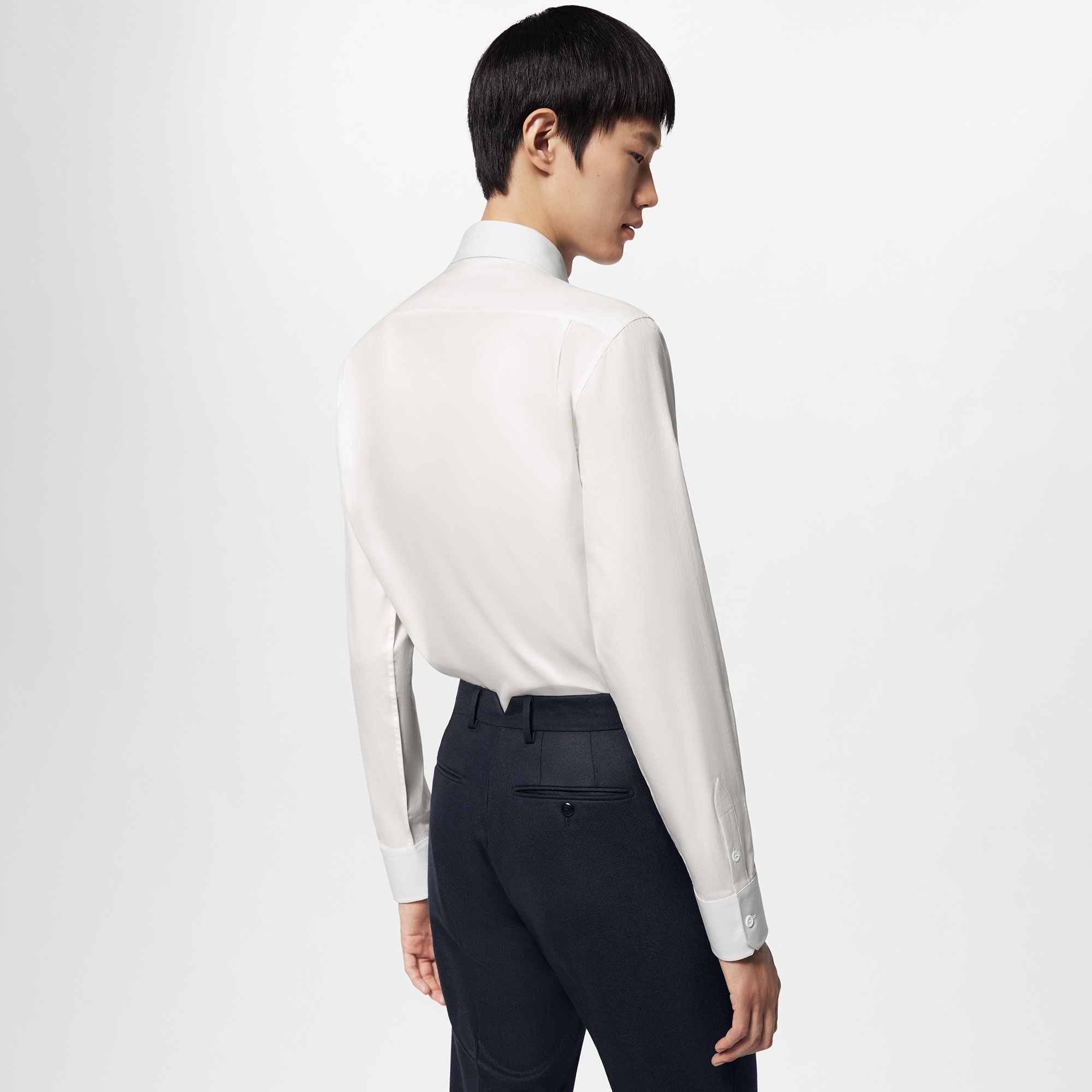 Camicia a maniche lunghe in misto cotone con ricamo  Uomo Abbigliamento Camicie | LOUIS VUITTON (Zoom prodotto)