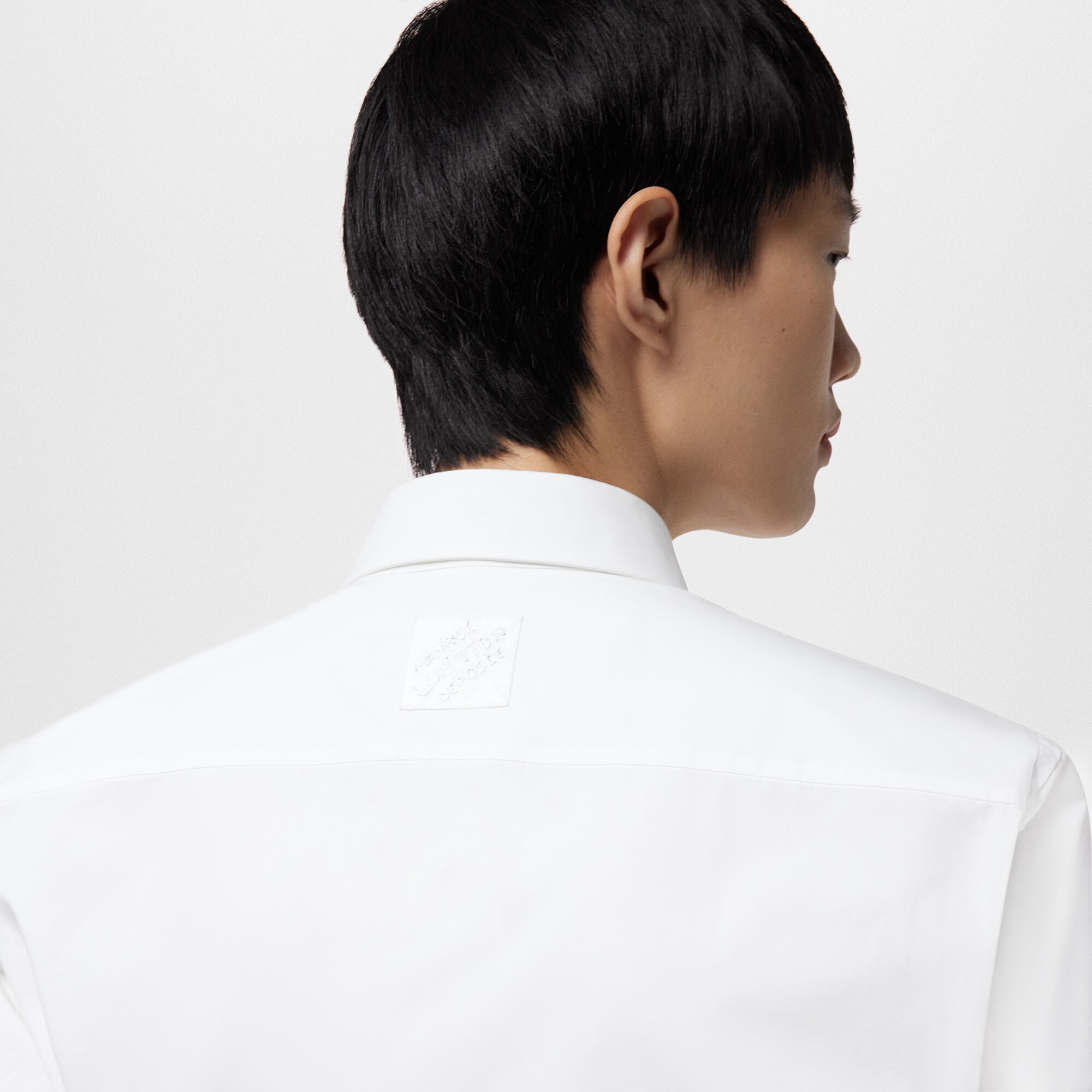 Camicia classica in cotone  Uomo Abbigliamento Camicie | LOUIS VUITTON (Zoom prodotto)