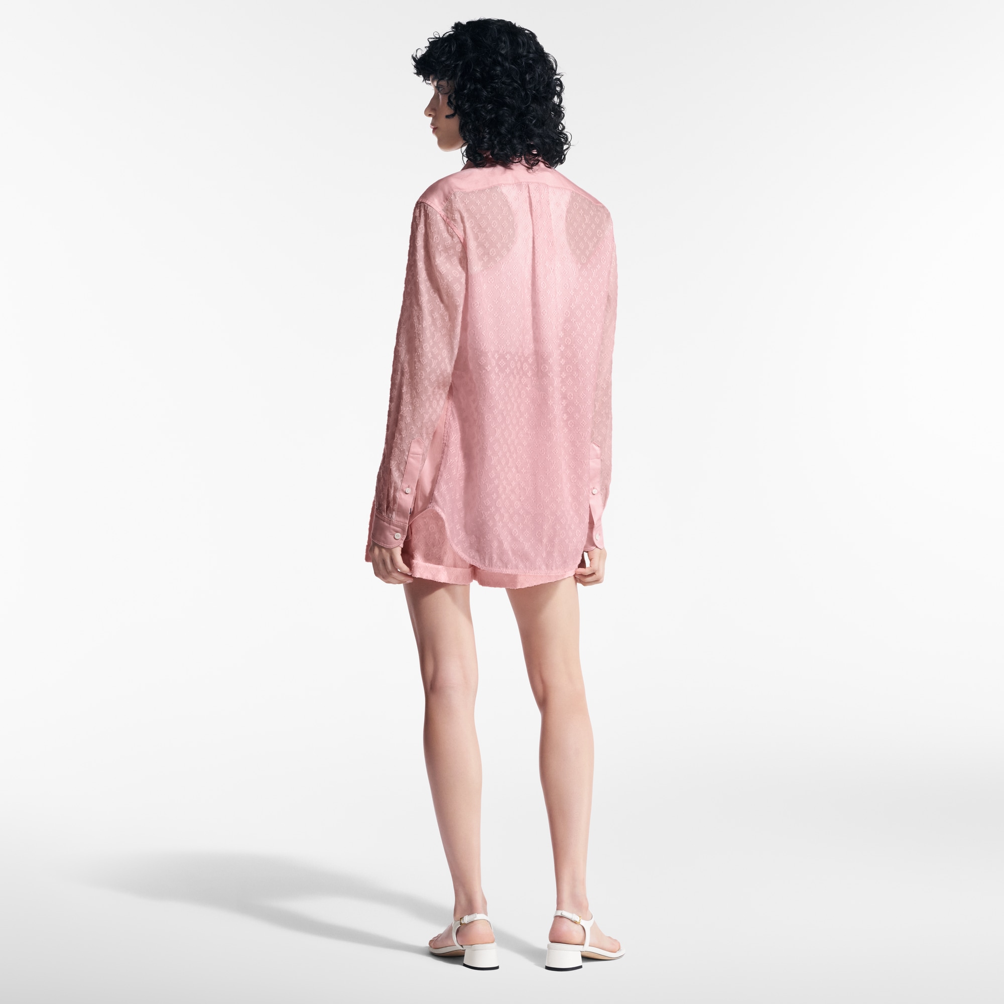 Camicia con motivo Monogram sulle maniche  Donna Abbigliamento Camicie e T-Shirt | LOUIS VUITTON (Zoom prodotto)