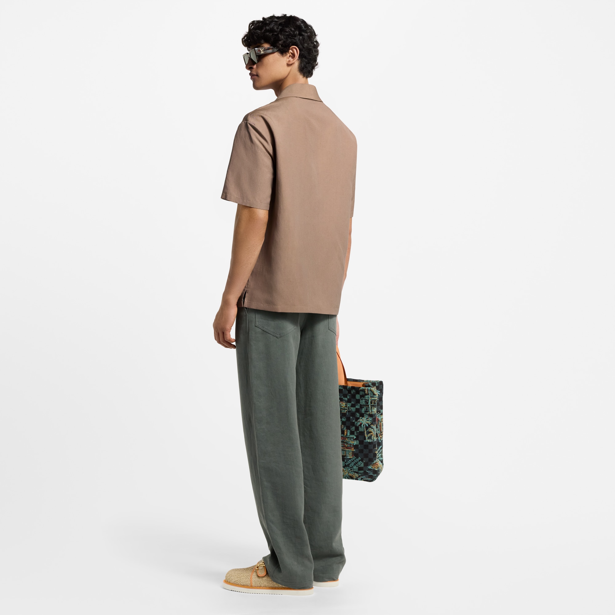 Camicia estiva con ricami  Uomo Abbigliamento Camicie | LOUIS VUITTON (Zoom prodotto)