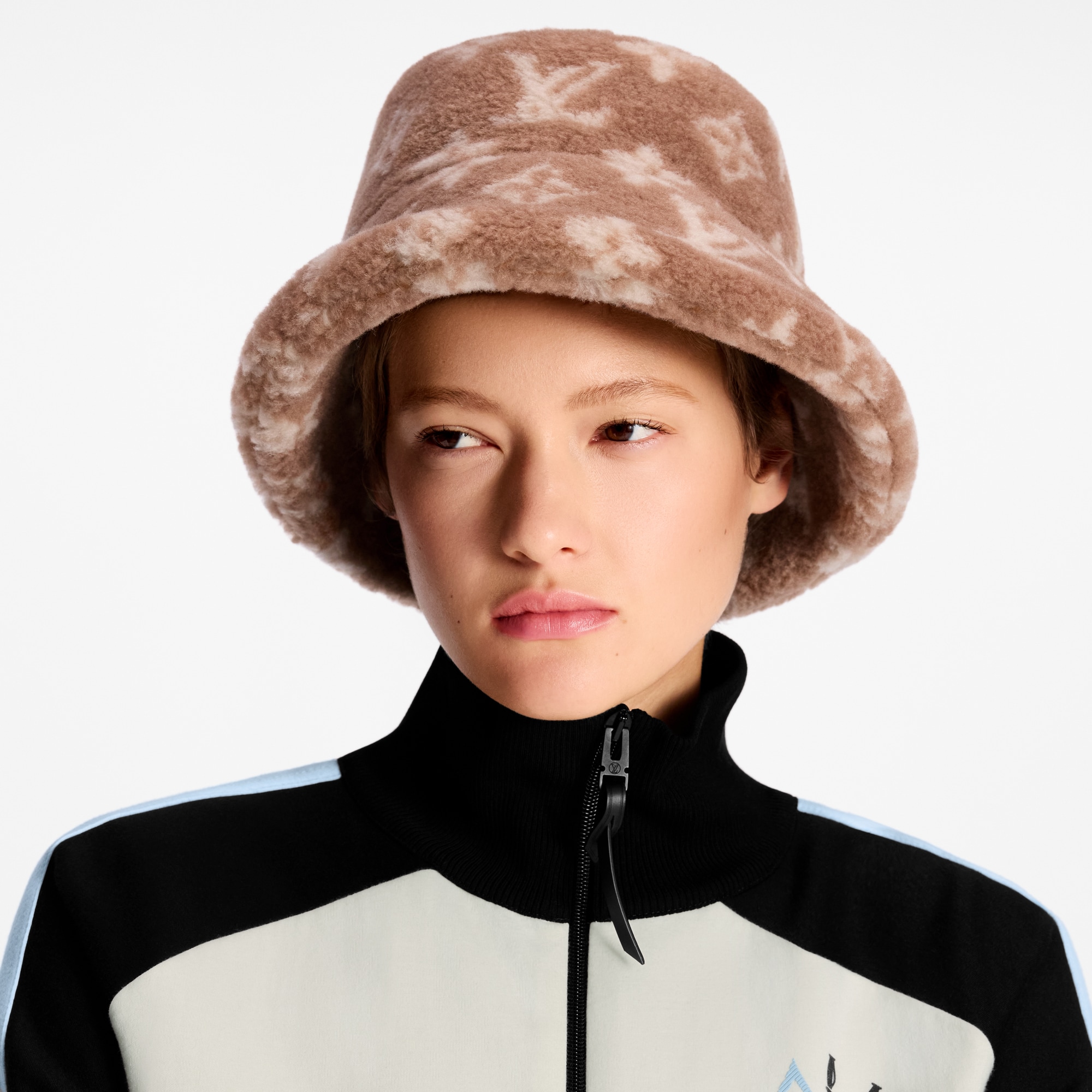 Cappello Monogram Fleece S00 Donna Accessori Cappelli e Berretti | LOUIS VUITTON (Zoom prodotto)
