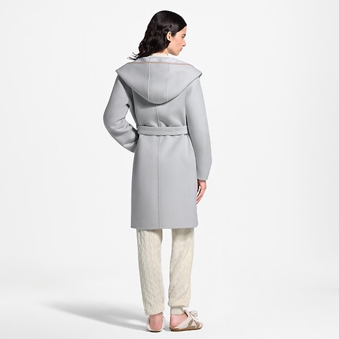 Cappotto a vestaglia con cappuccio e dettagli iconici Donna Abbigliamento Cappotti e Giacche | LOUIS VUITTON (Zoom prodotto)