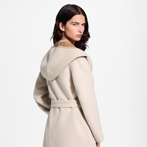 Cappotto a vestaglia reversibile con cappuccio e dettagli iconici Donna Abbigliamento Cappotti e Giacche | LOUIS VUITTON (Zoom prodotto)