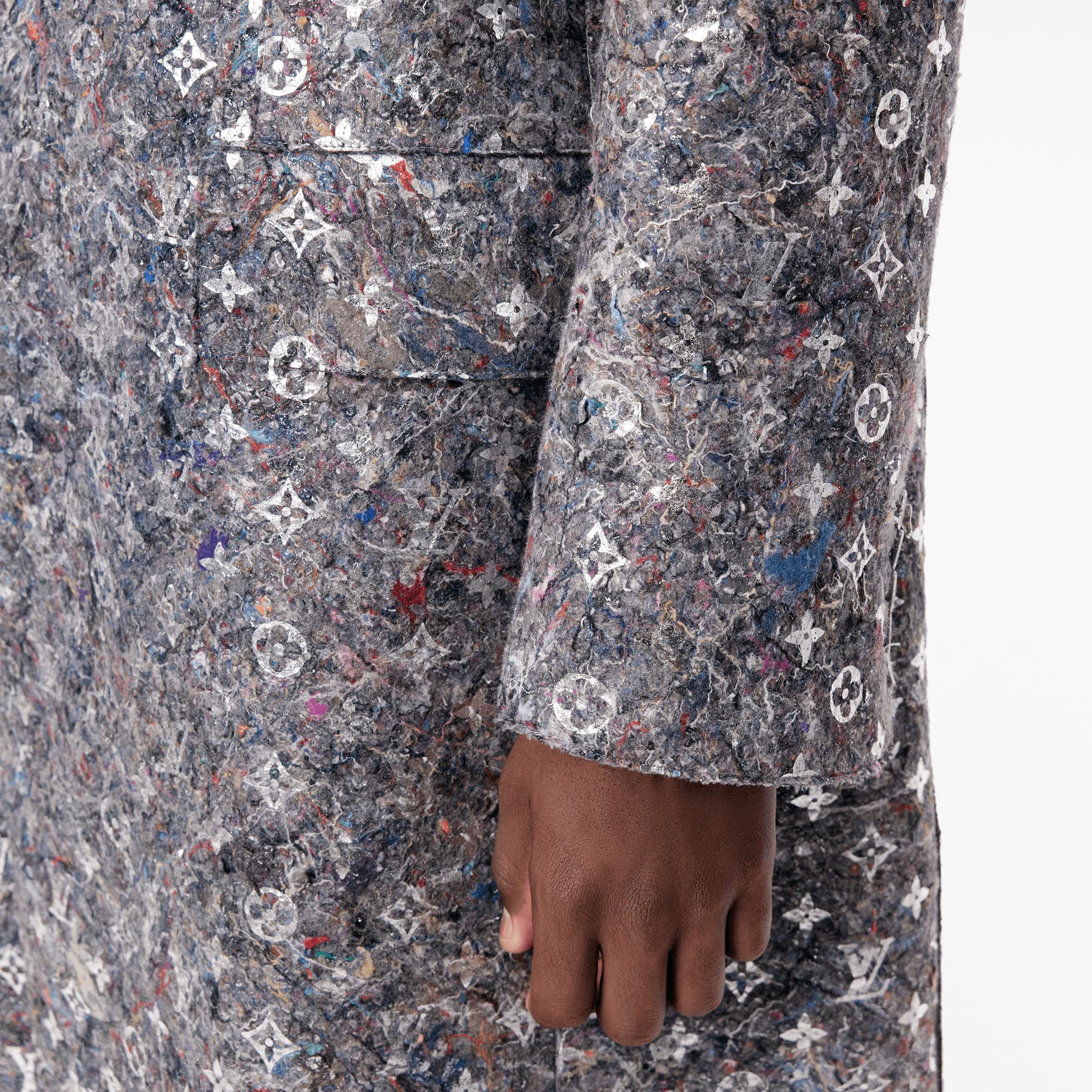 Cappotto in feltro con motivo Monogram Silver - Abbigliamento | LOUIS  VUITTON