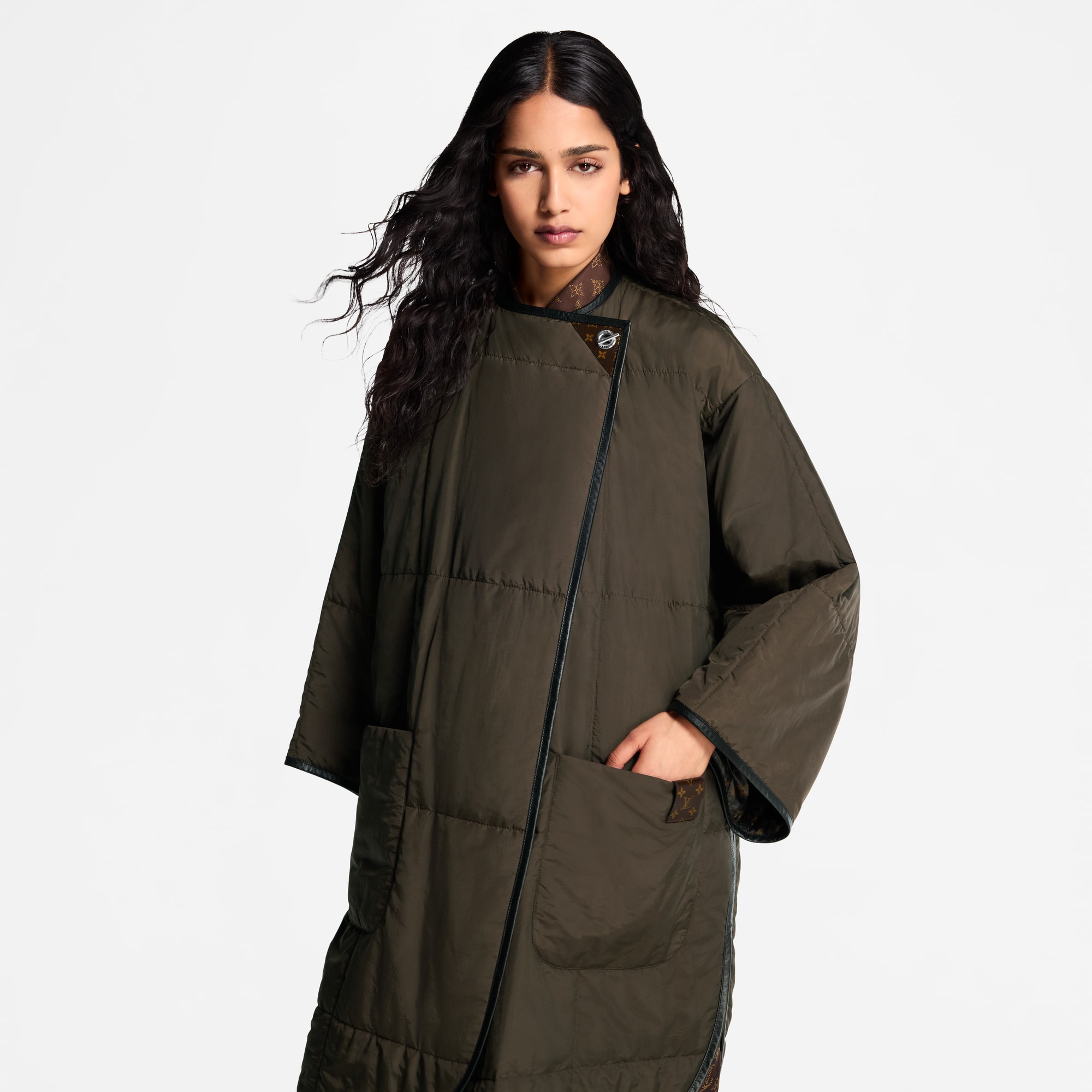 Cappotto trapuntato con dettagli  Donna Abbigliamento Cappotti e Giacche | LOUIS VUITTON (Zoom prodotto)
