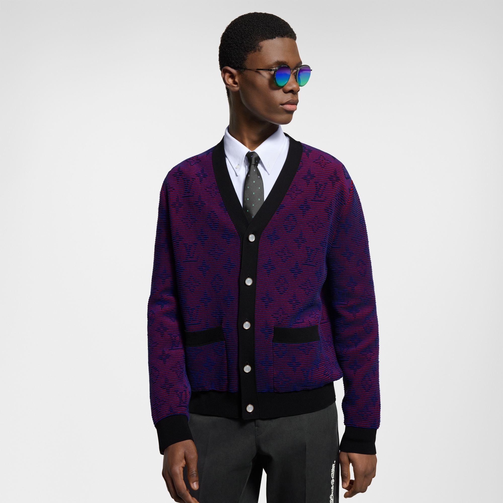 Cardigan con motivo Monogram Optical in trama jacquard  Uomo Abbigliamento Maglieria e Felpe | LOUIS VUITTON (Zoom prodotto)