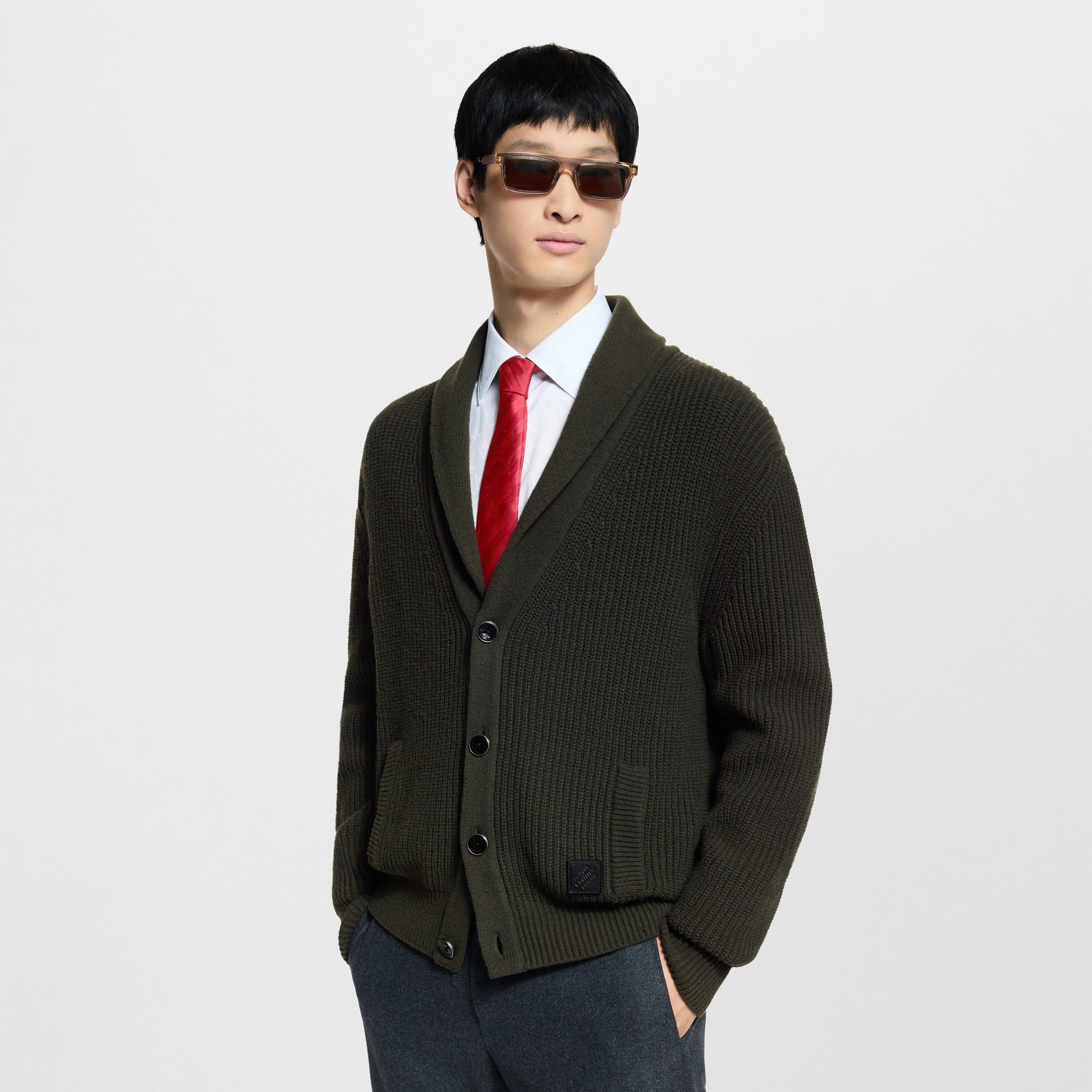 Cardigan in misto cachemire con collo a scialle  Uomo Abbigliamento Tutti i Capi di Abbigliamento | LOUIS VUITTON (Zoom prodotto)