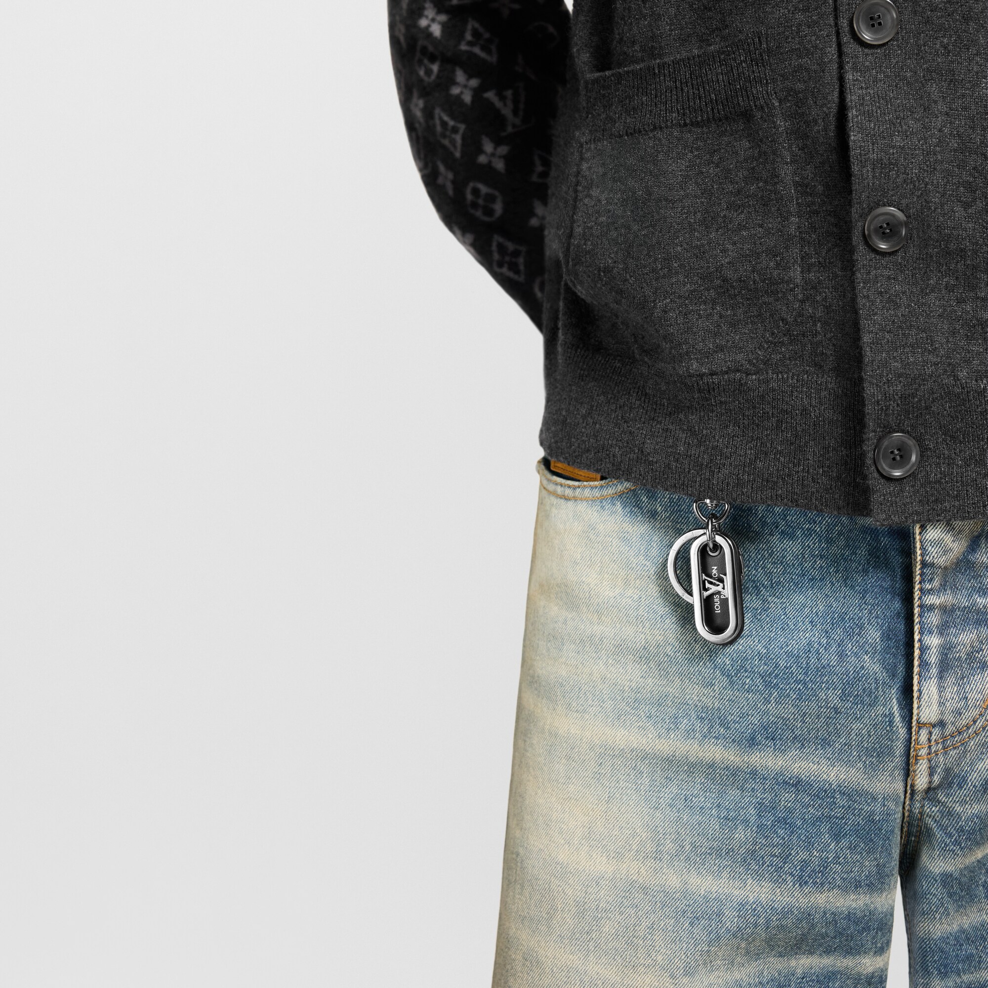 Charm per borse e portachiavi LV Padded Circle S00 Uomo Accessori Portachiavi e Charms per Borse | LOUIS VUITTON (Zoom prodotto)