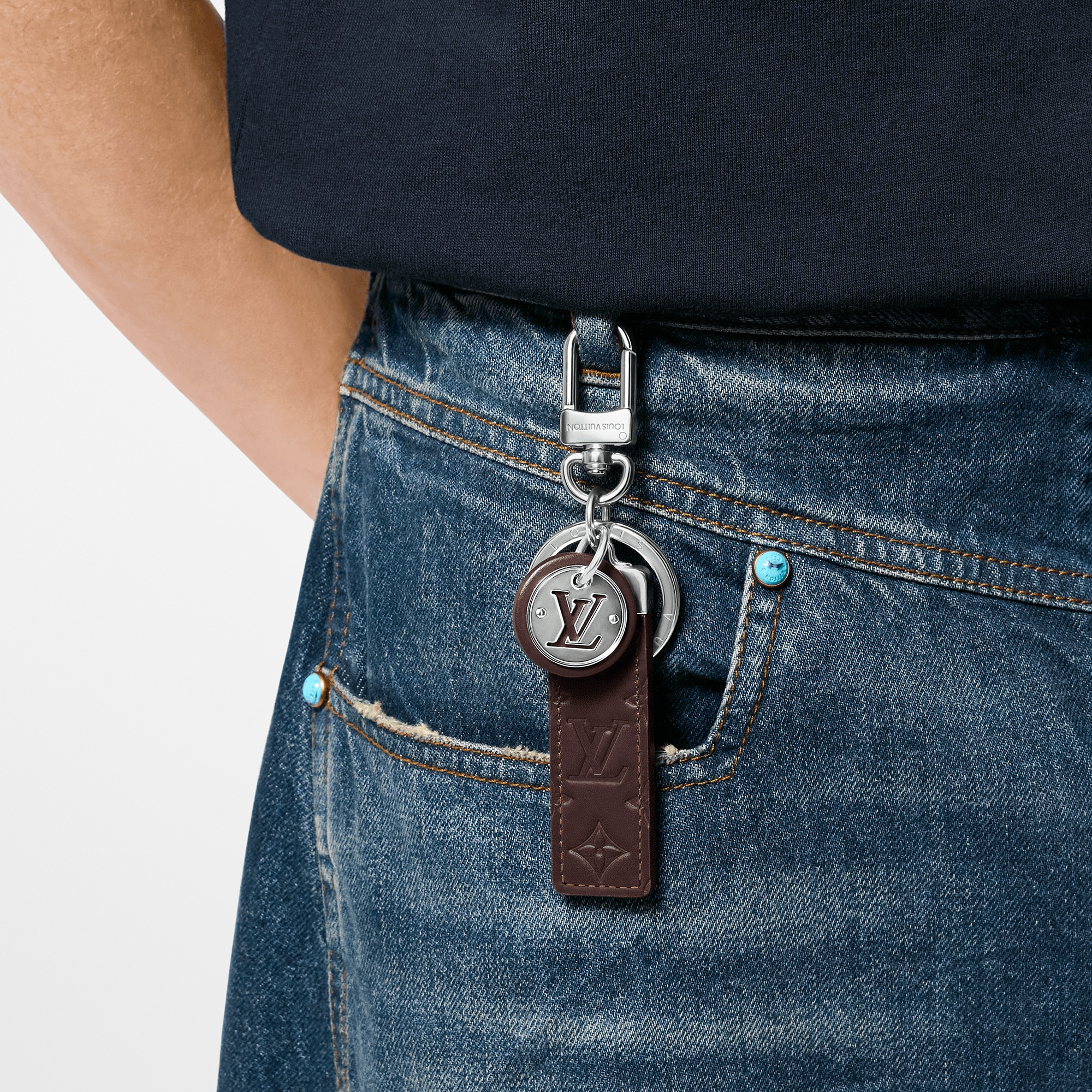 Charm per borse e portachiavi Neo LV Club S00 Uomo Accessori Portachiavi e Charms per Borse | LOUIS VUITTON (Zoom prodotto)