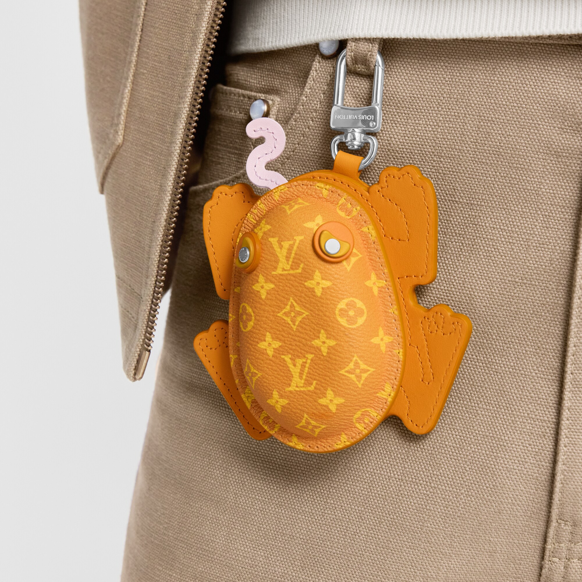 Charm per borse LV Frog S00 Uomo Accessori Portachiavi e Charms per Borse | LOUIS VUITTON (Zoom prodotto)