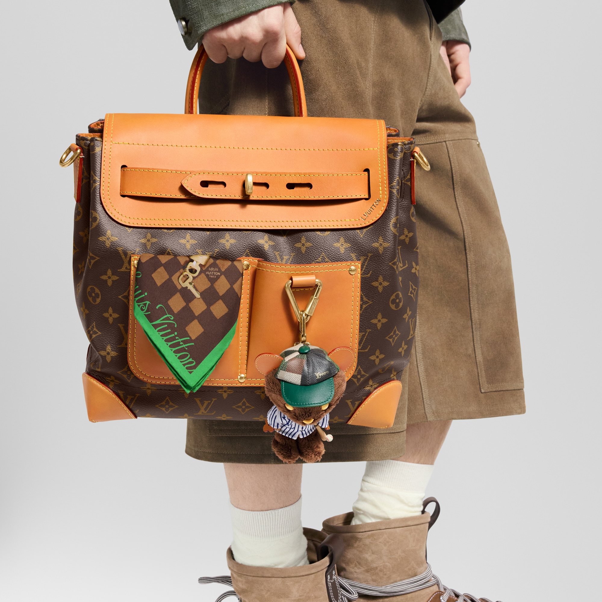 Charm per borse LV Louis Bear S00 Uomo Accessori Portachiavi e Charms per Borse | LOUIS VUITTON (Zoom prodotto)