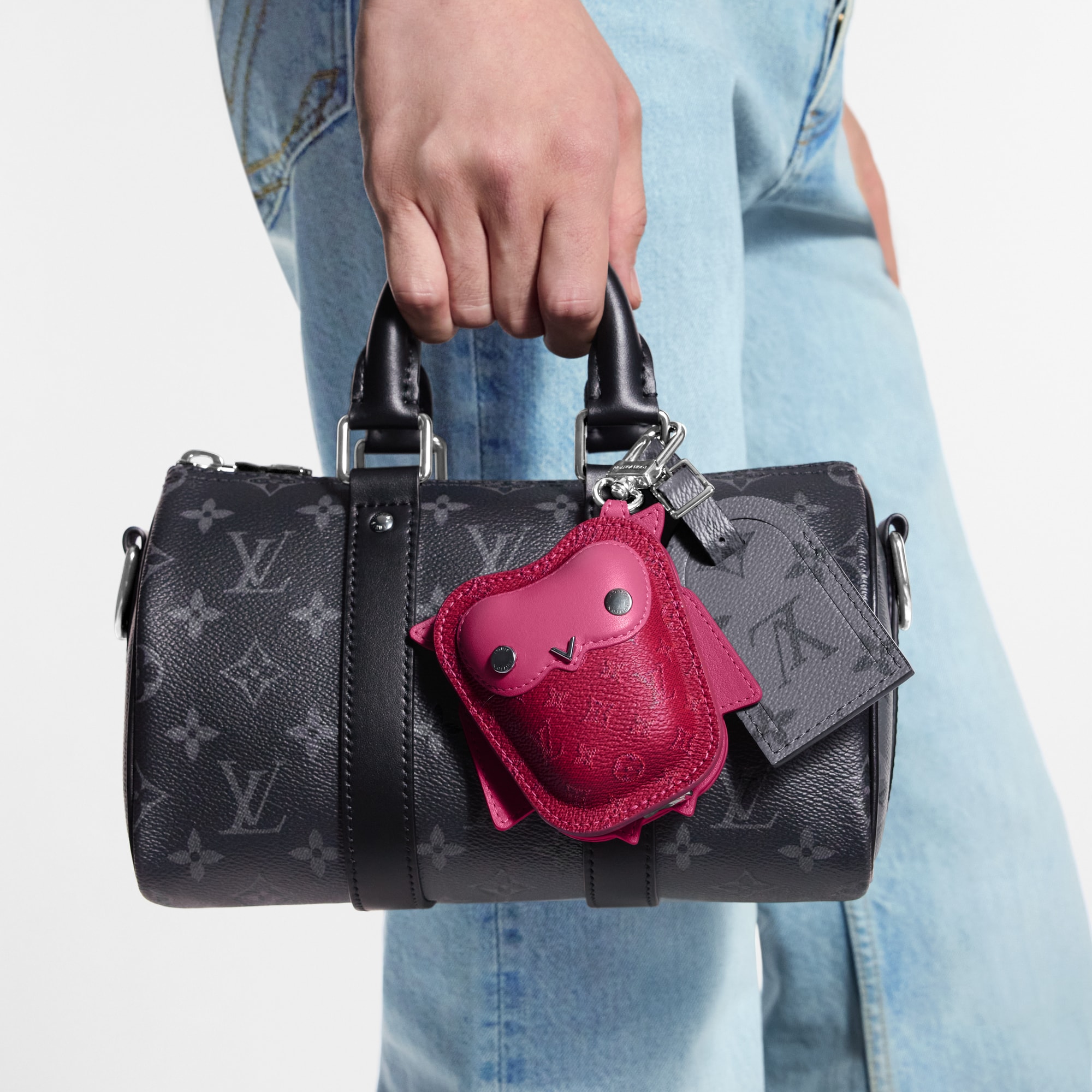 Charm per borse LV Owl S00 Uomo Accessori Portachiavi e Charms per Borse | LOUIS VUITTON (Zoom prodotto)