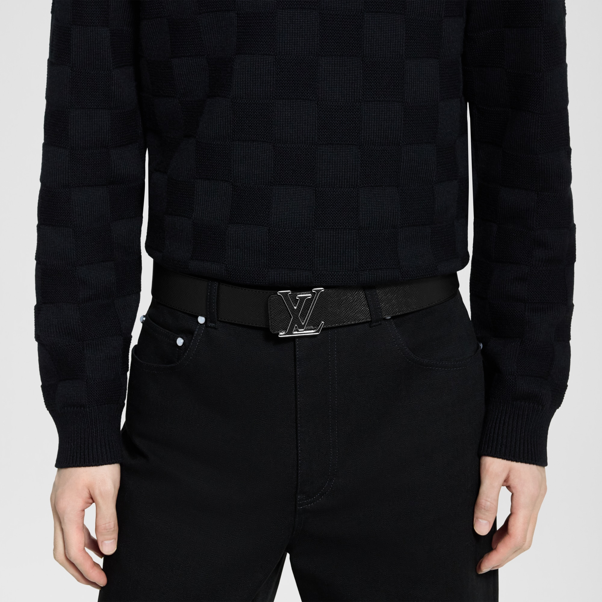 Cintura LV Initiales 40 mm reversibile Taigarama Uomo Accessori Cinture | LOUIS VUITTON (Zoom prodotto)
