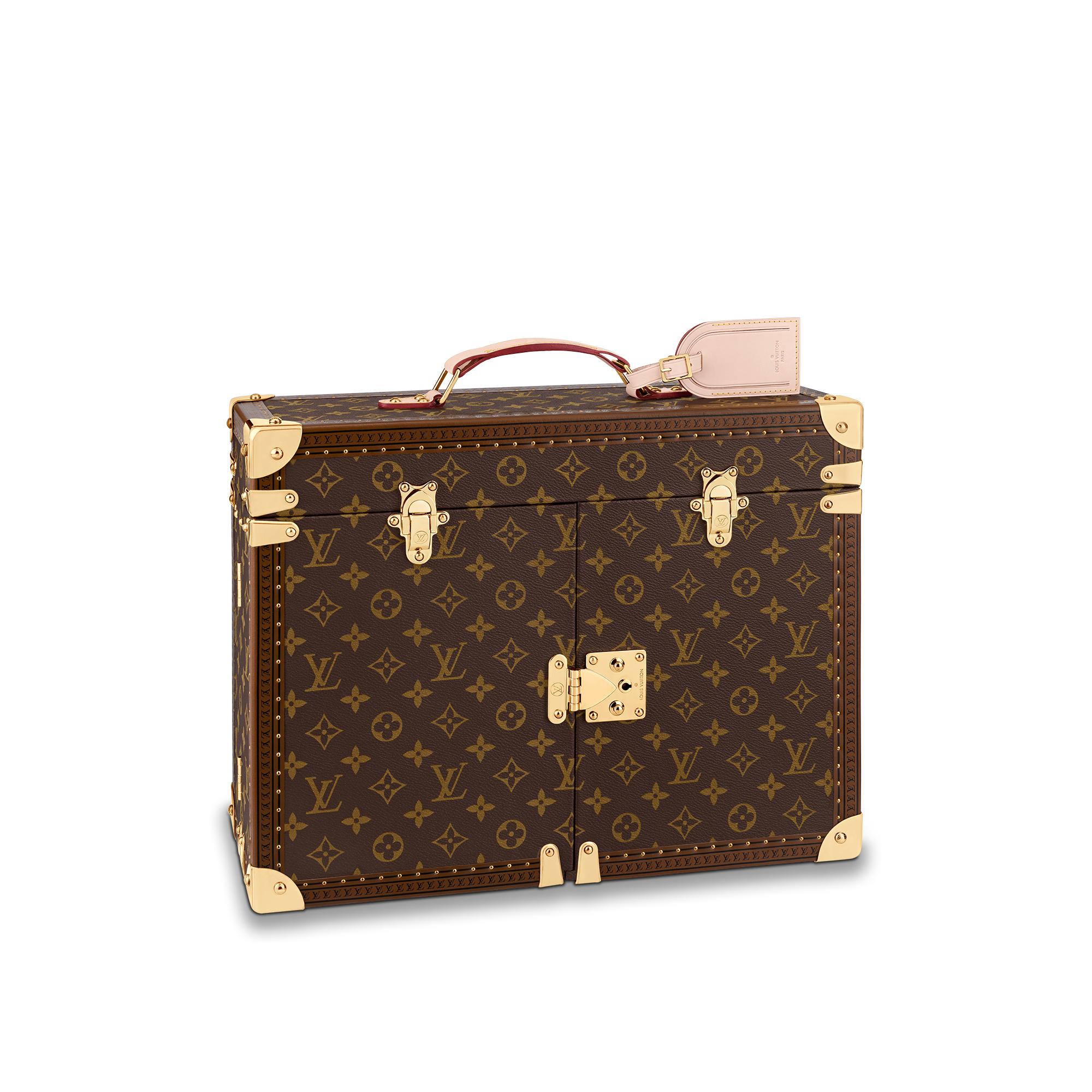 Cofanetto Boîte Lunettes Tela Monogram Bauli, Viaggio e Casa Bauli e Contenitori Coffret | LOUIS VUITTON (Zoom prodotto)
