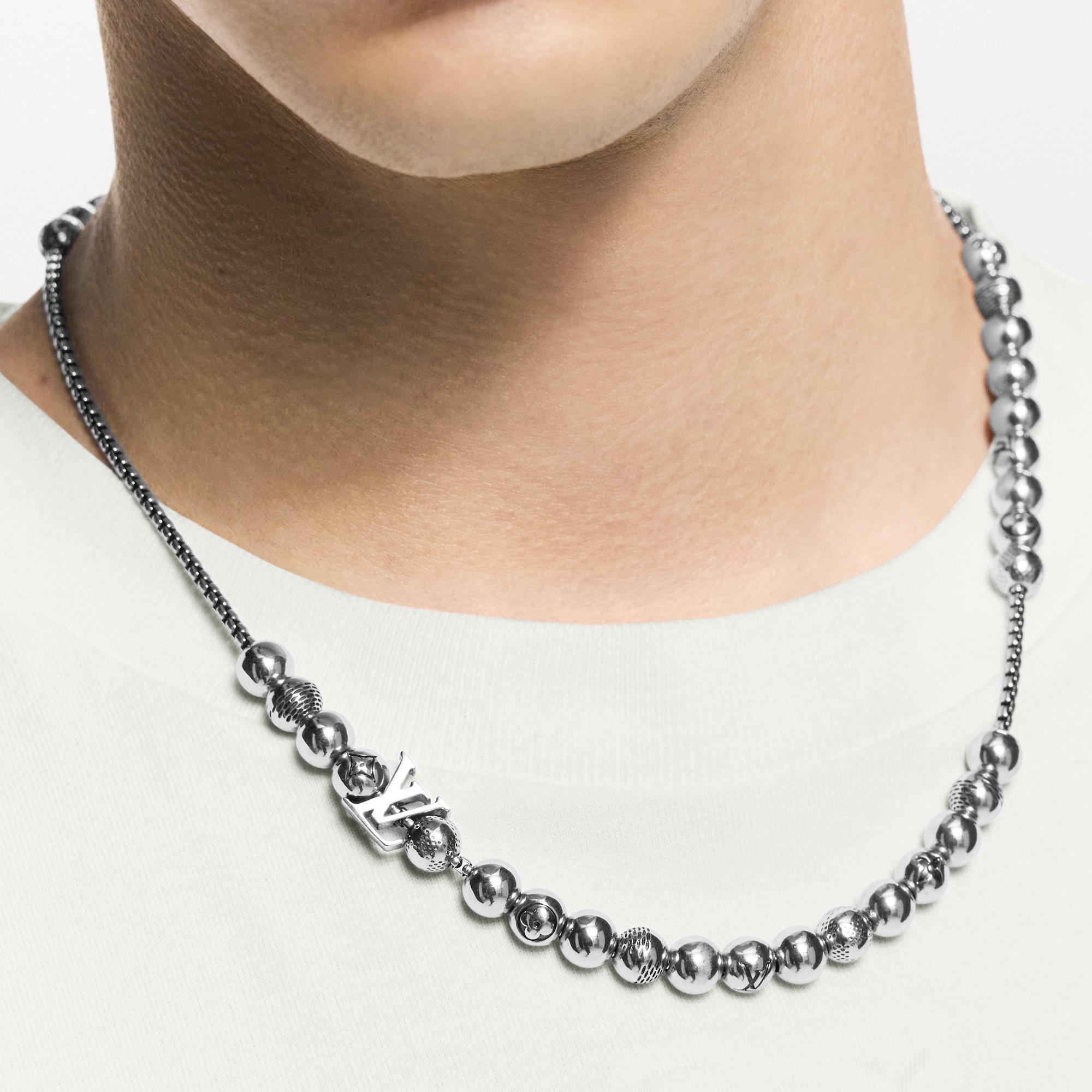 Collana Damier Staples S00 Uomo Fashion Bijoux Collane e pendenti | LOUIS VUITTON (Zoom prodotto)