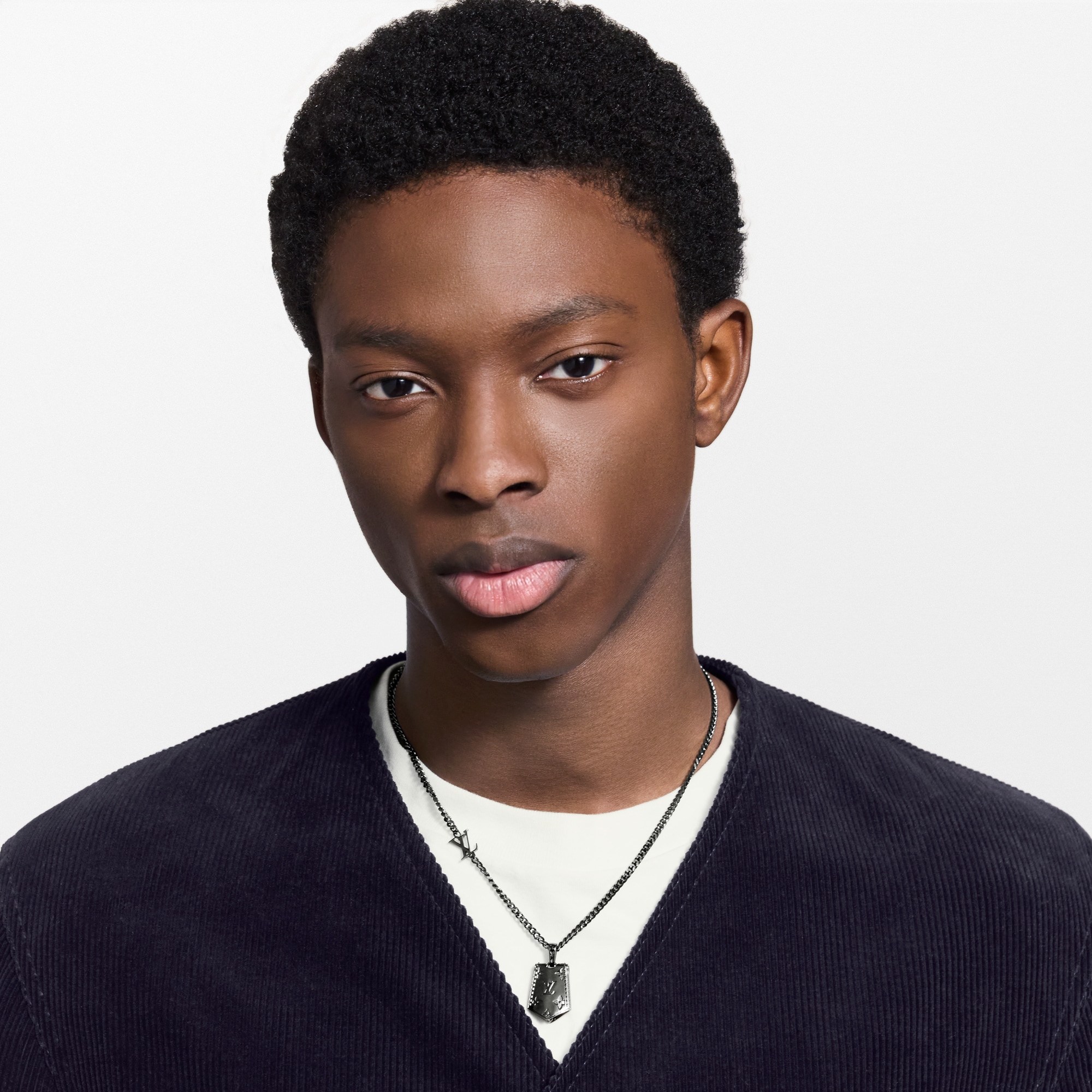 Collana LV Tag S00 Uomo Fashion Bijoux Collane e pendenti | LOUIS VUITTON (Zoom prodotto)