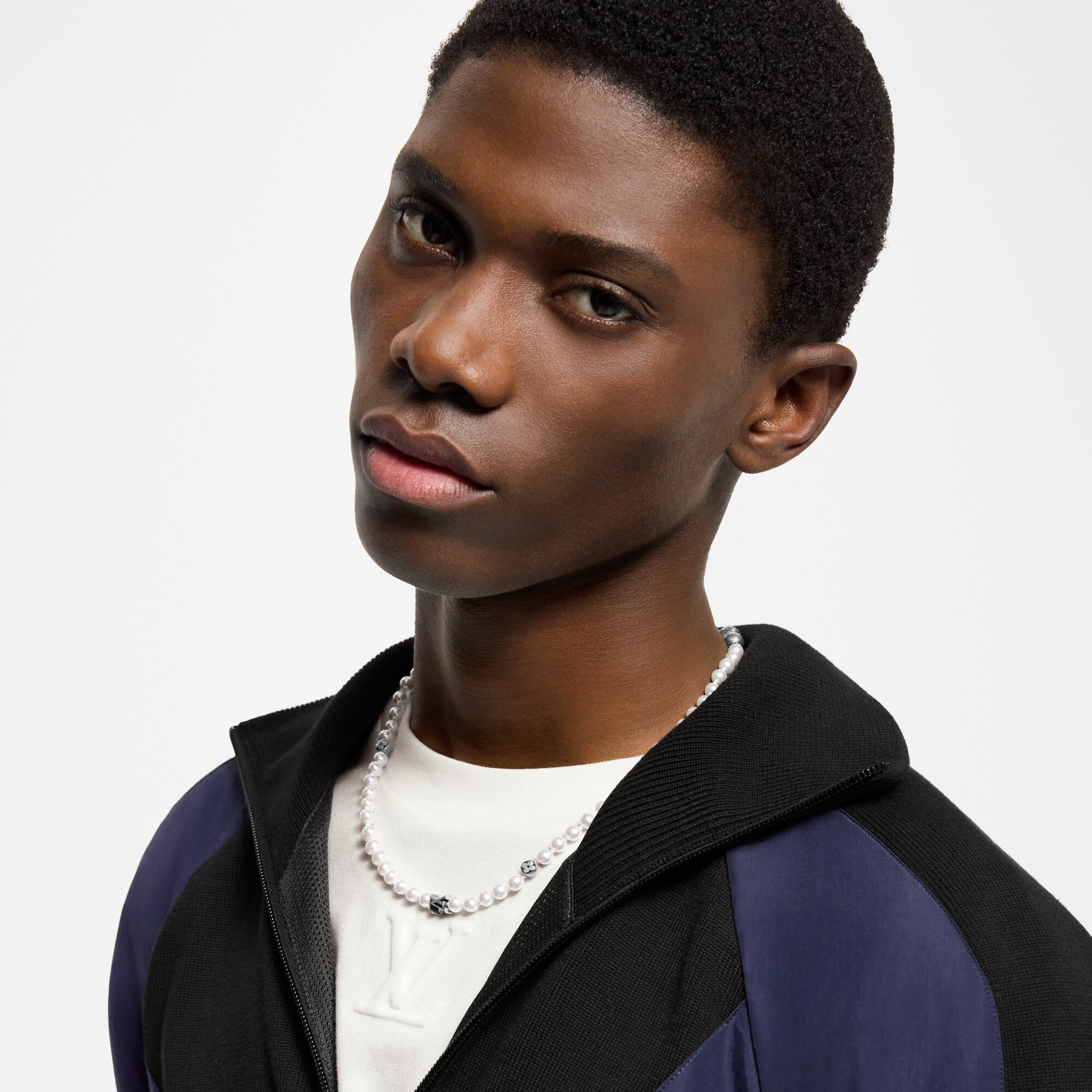 Collana Monogram Slim Pearls S00 Uomo Fashion Bijoux Collane e pendenti | LOUIS VUITTON (Zoom prodotto)