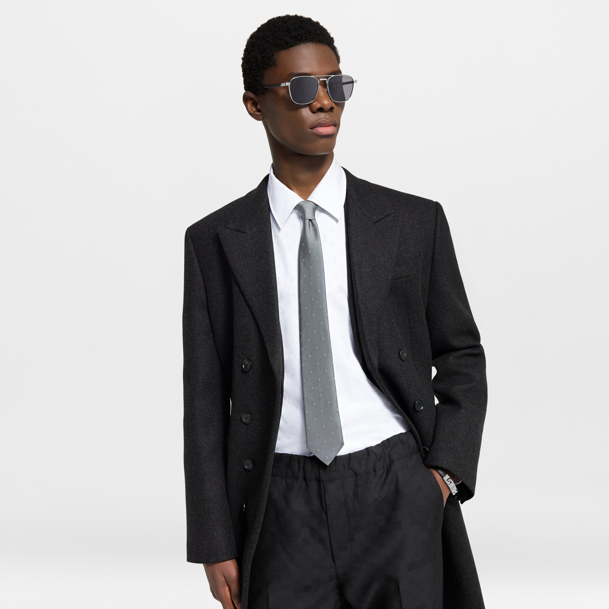 Cravatta LV Blason S00 Uomo Accessori Cravatte e Fazzoletti da Taschino | LOUIS VUITTON (Zoom prodotto)