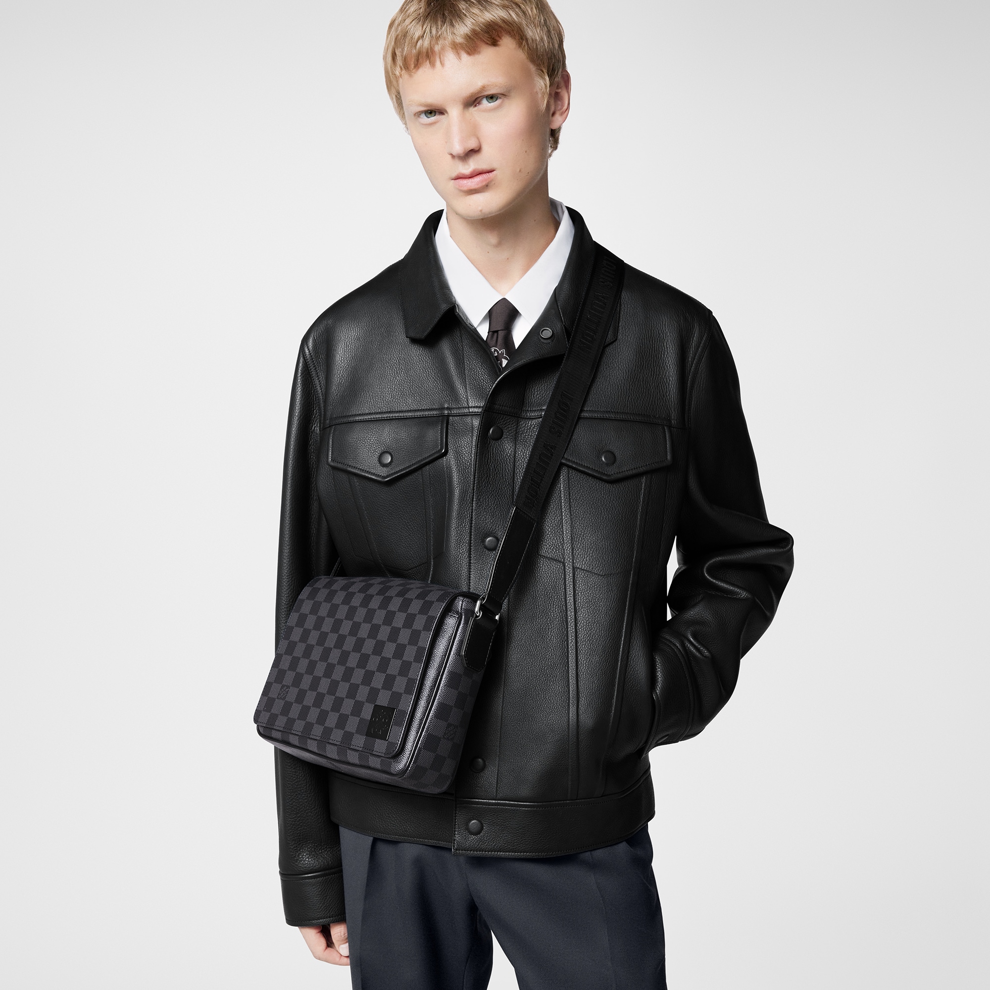 District PM Tela Damier Graphite Uomo Borse da Uomo Tutte le borse | LOUIS VUITTON (Zoom prodotto)