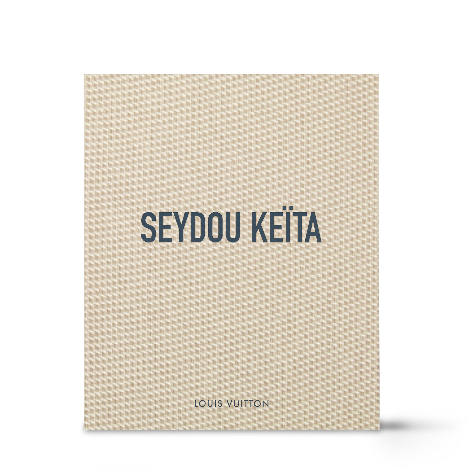 Edizione per collezionisti del libro di Seydou Keïta  Bauli, Viaggio e Casa Libri Libri dalla copertina rigida | LOUIS VUITTON (Zoom prodotto)