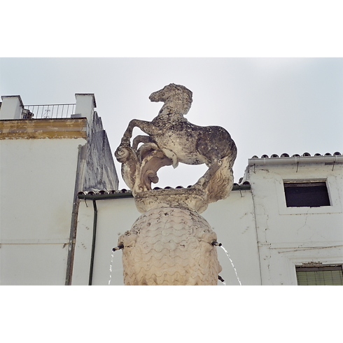 Fashion Eye Córdoba di Miles Aldridge Bauli, Viaggio e Casa Libri Fashion Eye | LOUIS VUITTON (Zoom prodotto)